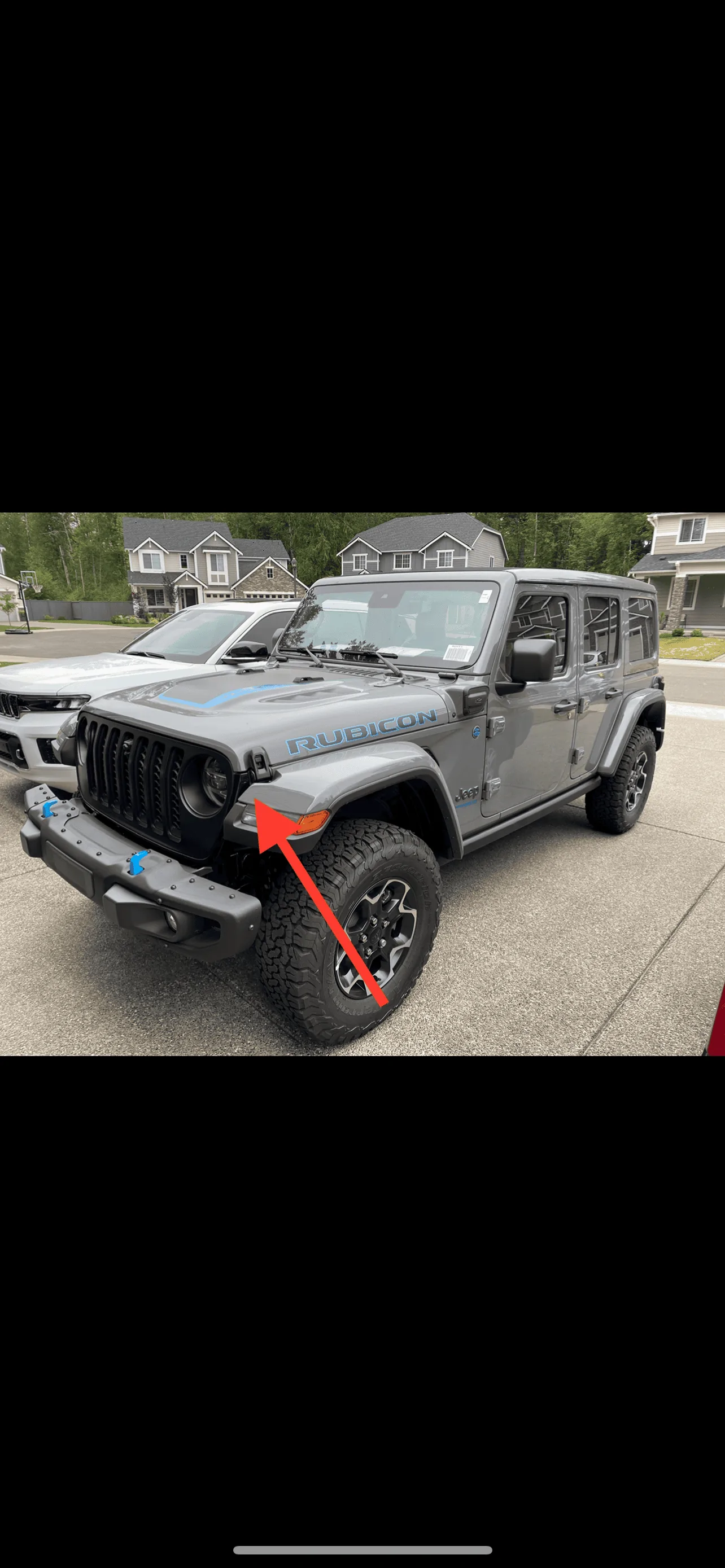 Jeep Wrangler JL Incorrect Mopar Satin Black Grille 56596F59-985B-4750-8473-183BE7A80DAA