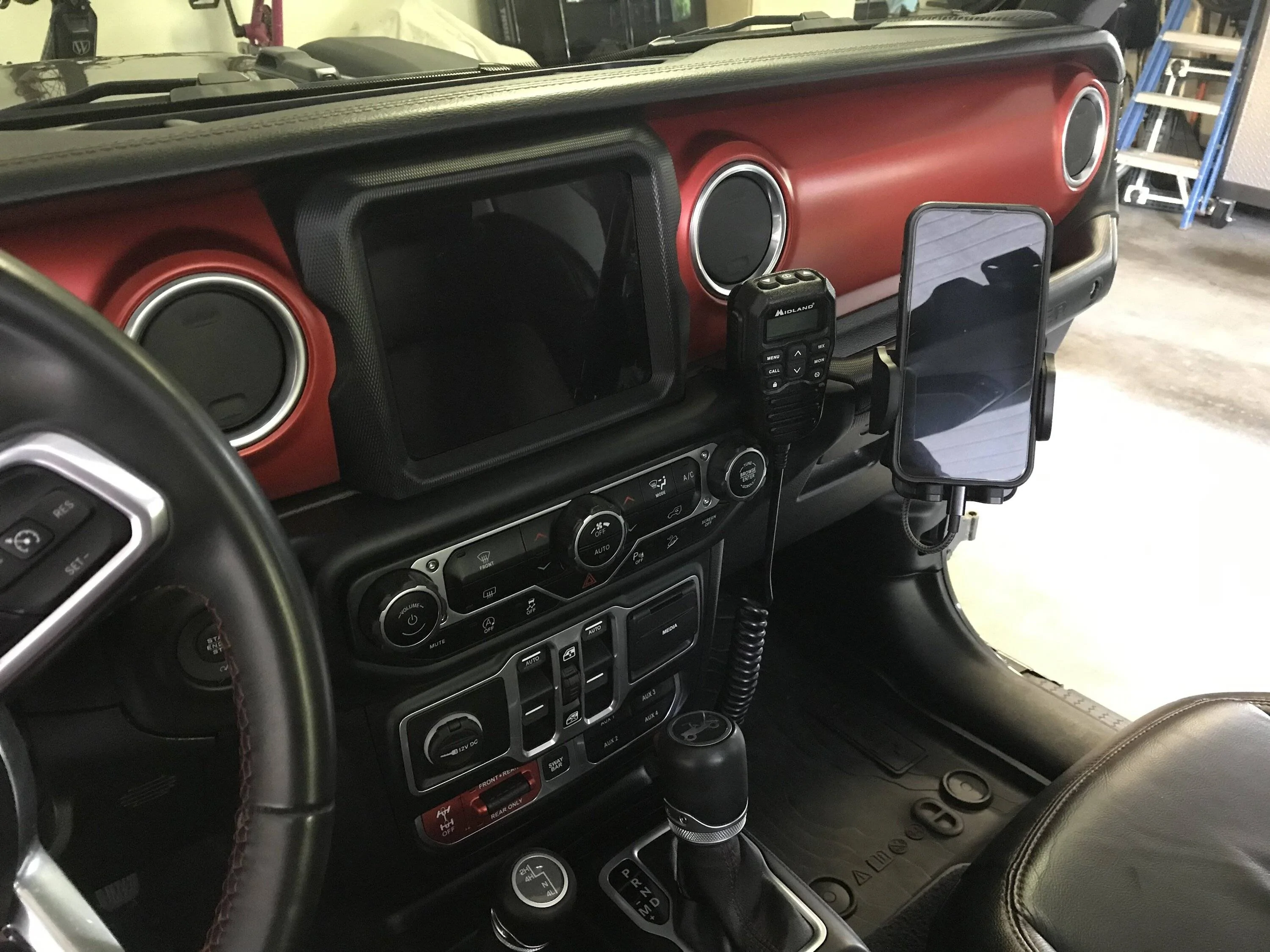 Jeep Wrangler JL Cell phone mount recommendations IMG_0188
