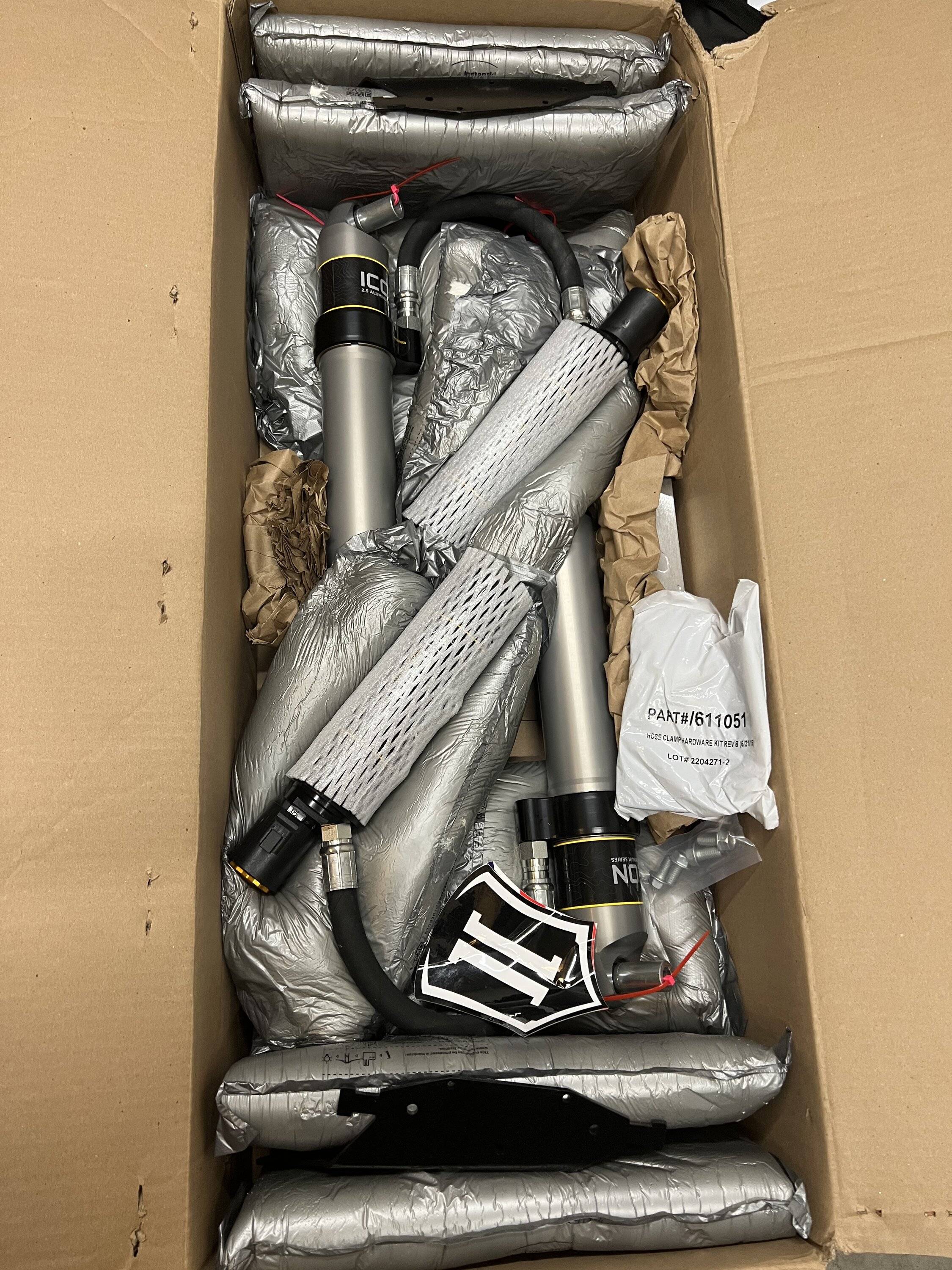Jeep Wrangler JL 18+ Icon CDEV 2.5 Electronic Shocks 2AA18D33-FC51-41DA-87C6-33802BF03ACF