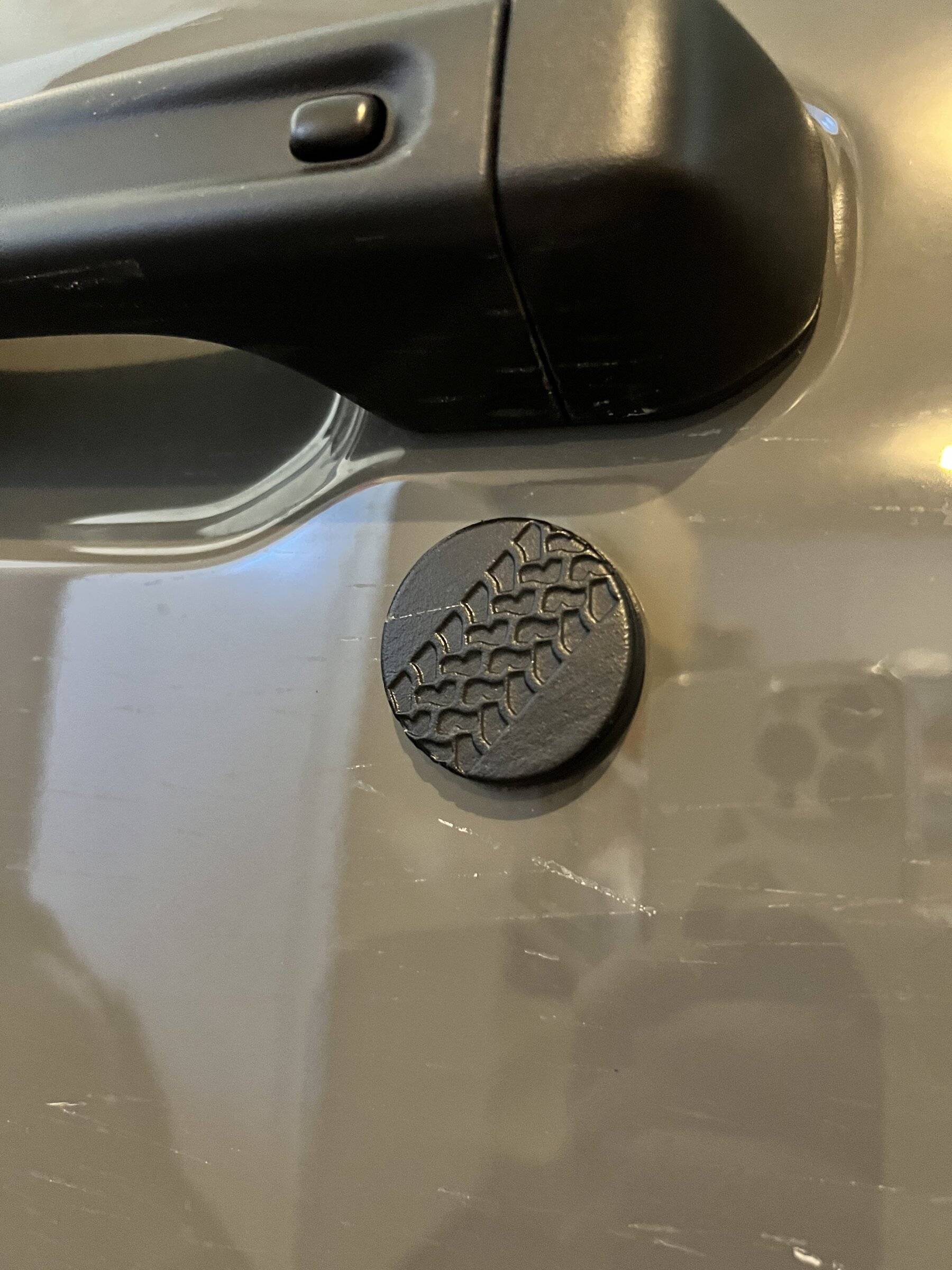 Jeep Wrangler JL ? Threedom Custom Design Key Lock Caps? tread001