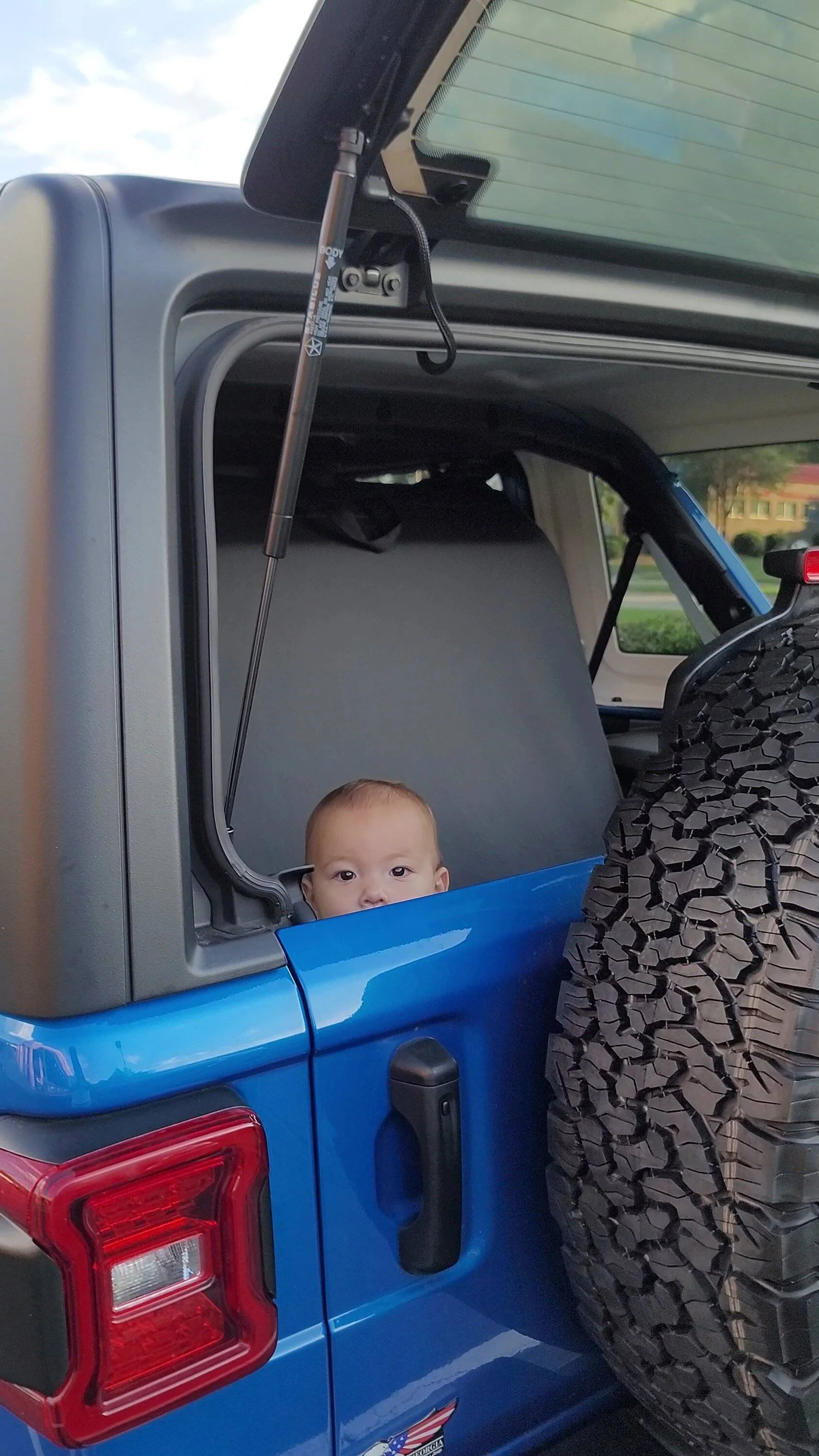 Jeep Wrangler JL Jeepers with kids VideoCapture_20220725-162104