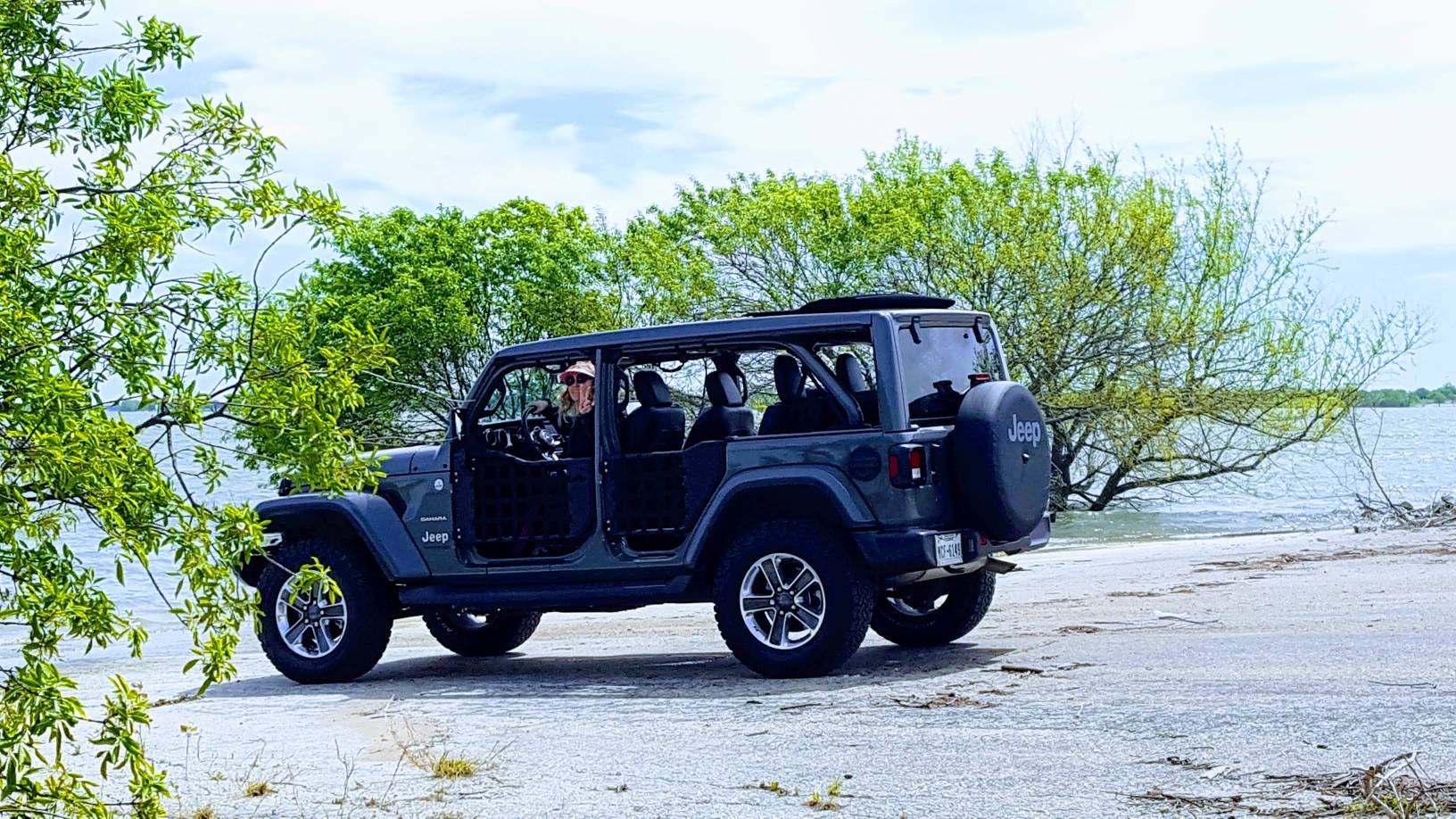 Jeep Wrangler JL What did you do TO your Jeep JL today? EFFECTS001_1585775251626_001