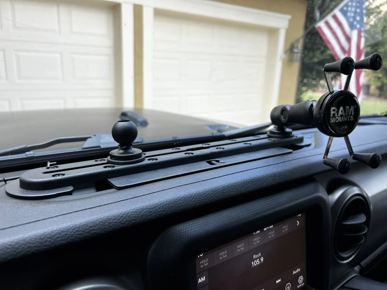 Jeep Wrangler JL Top-5 Accessories / Minor Modifications - Your List? B7A0599B-8603-459C-8C46-046F9CED2E67