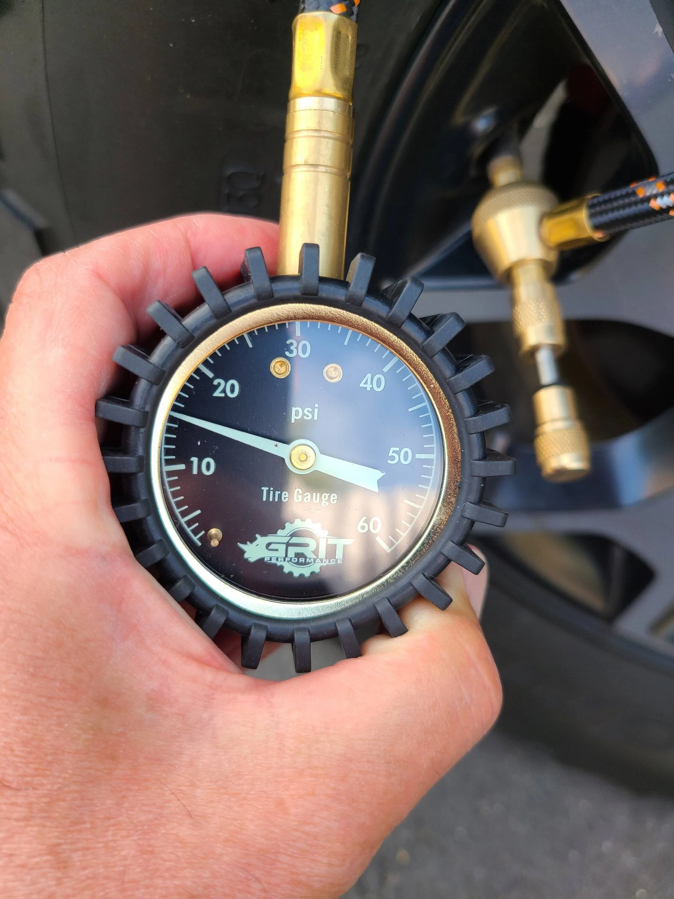 Jeep Wrangler JL Tire Pressure: Who's Right? 20220731_171120