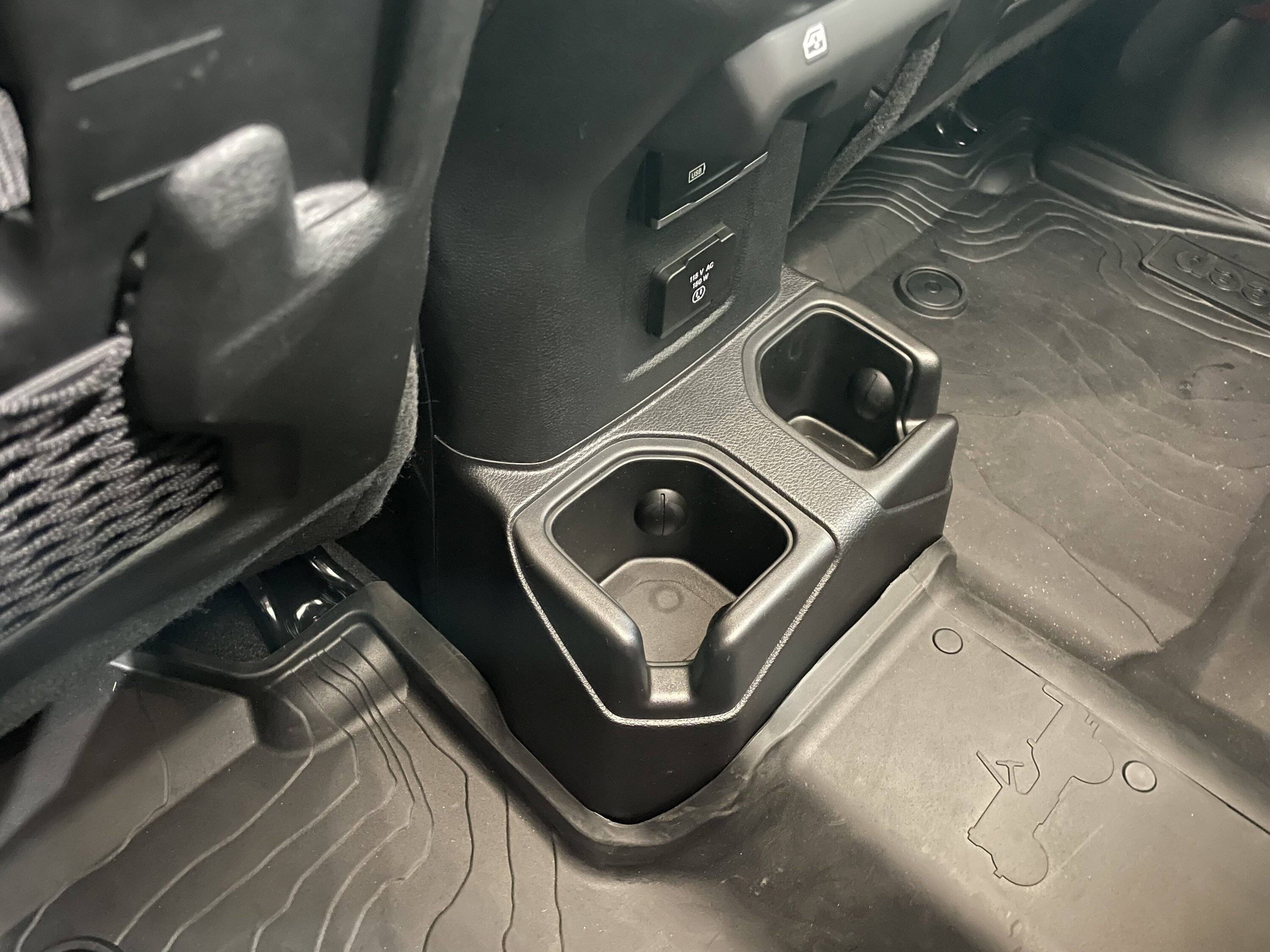 Jeep Wrangler JL Top-5 Accessories / Minor Modifications - Your List? 419EAC54-4758-4613-AD75-046243EEF5E8