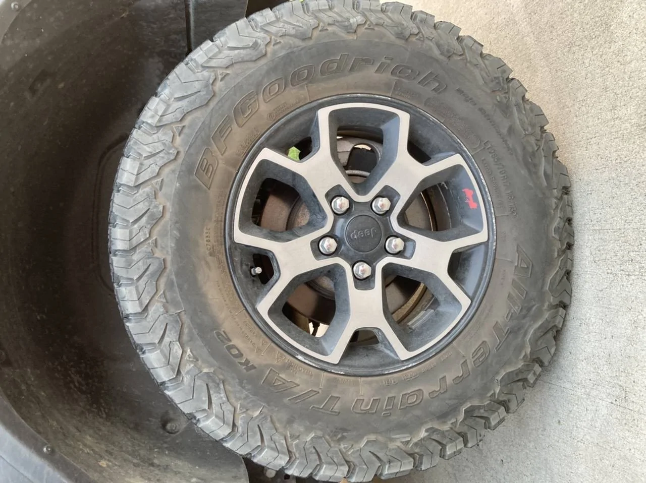 Jeep Wrangler JL Rubicon Wheels 8DABAAA7-7BA7-42B6-AC33-CEFA8EA90D48