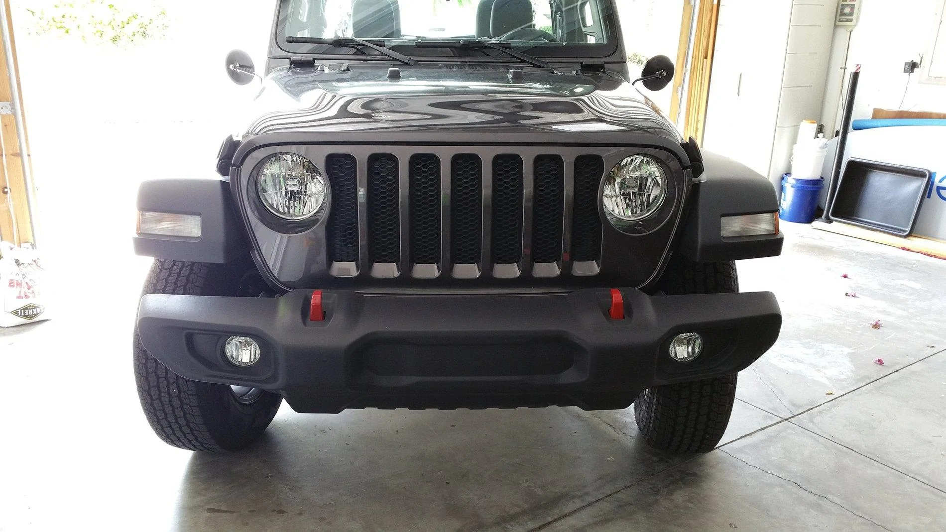 Jeep Wrangler JL Removed my JL Sport "Euro" Bumper Pieces 20180708_114006