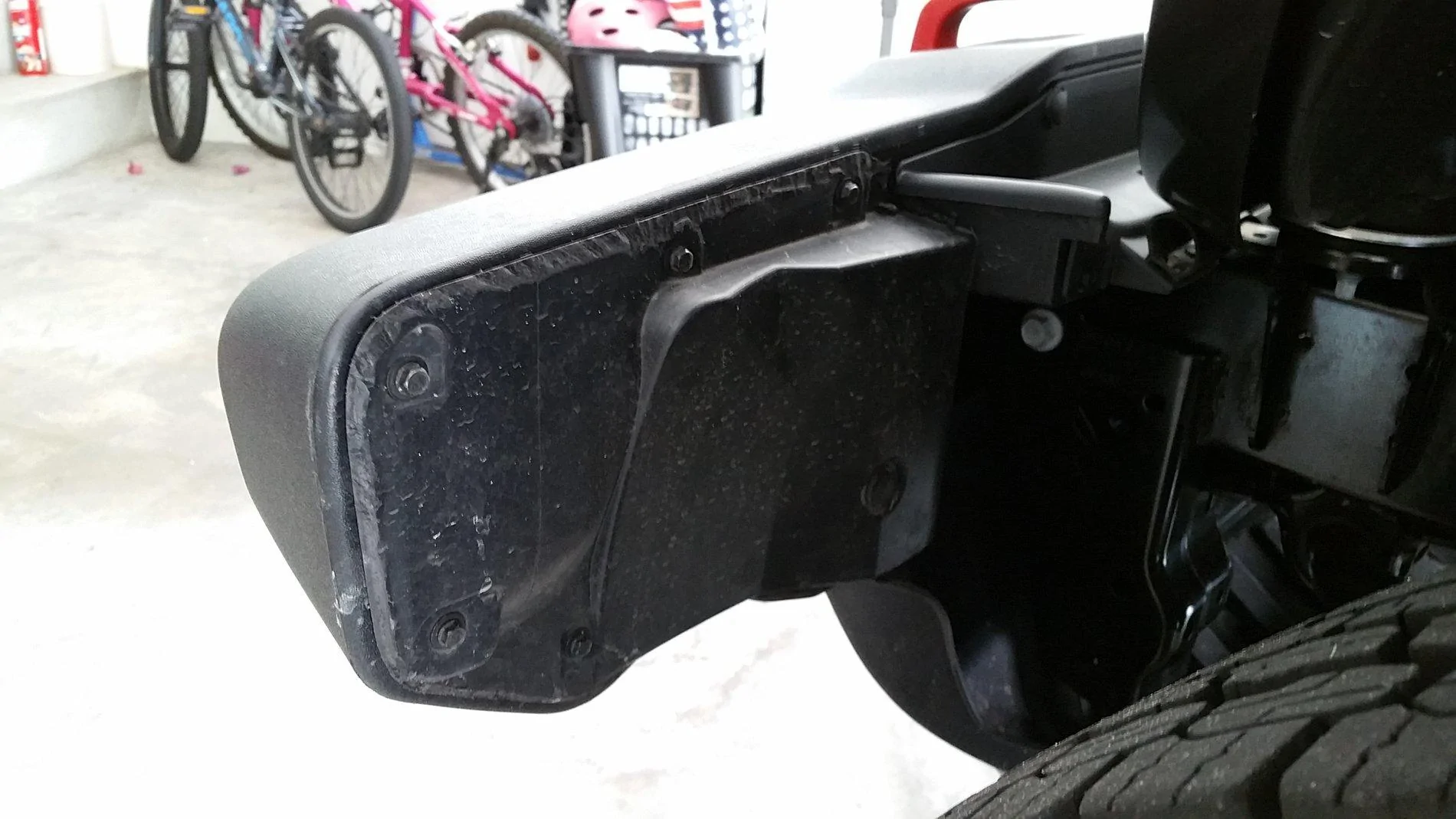 Jeep Wrangler JL Removed my JL Sport "Euro" Bumper Pieces 20180708_113955