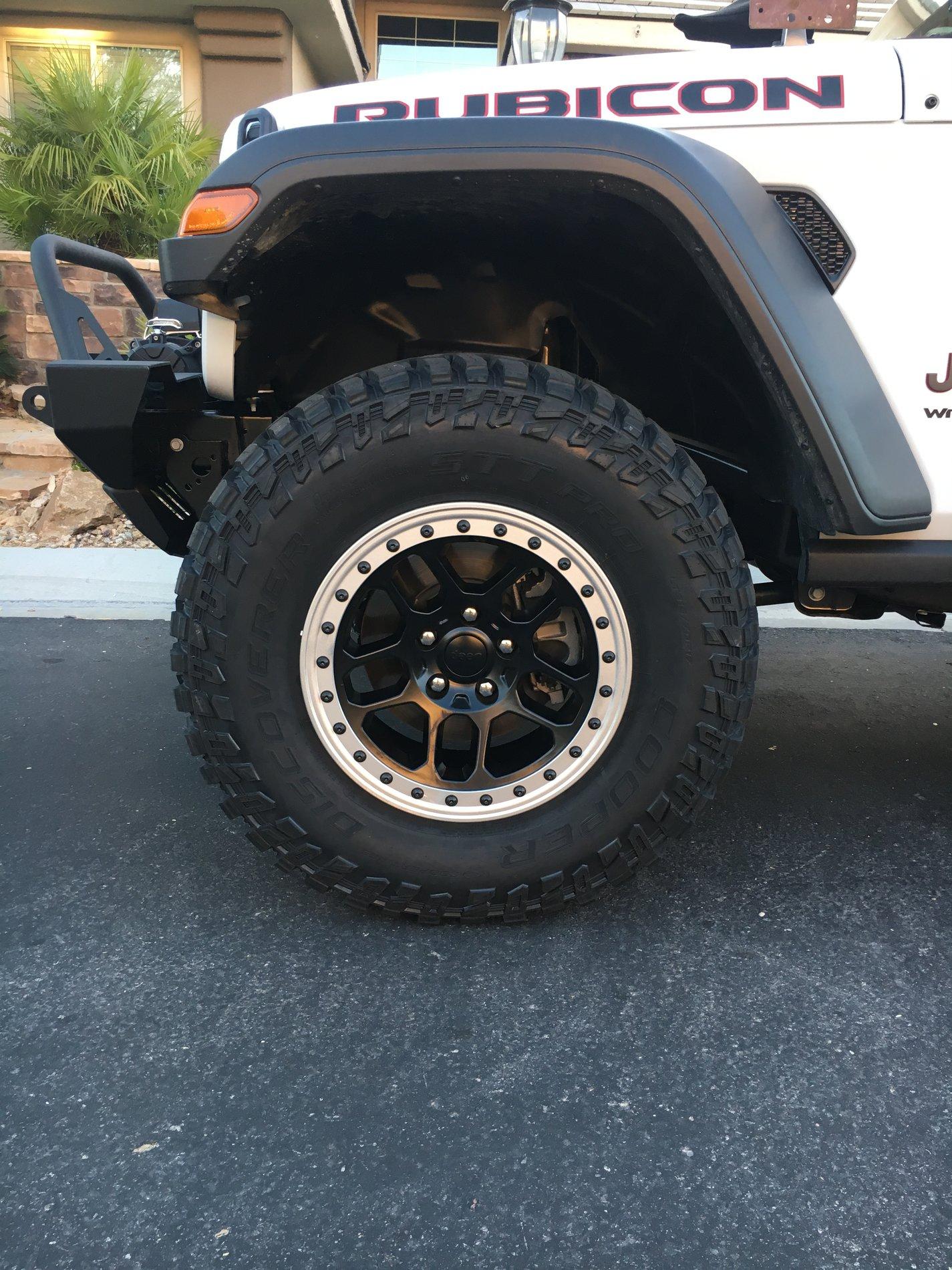 Jeep Wrangler JL Mopar wheels ima