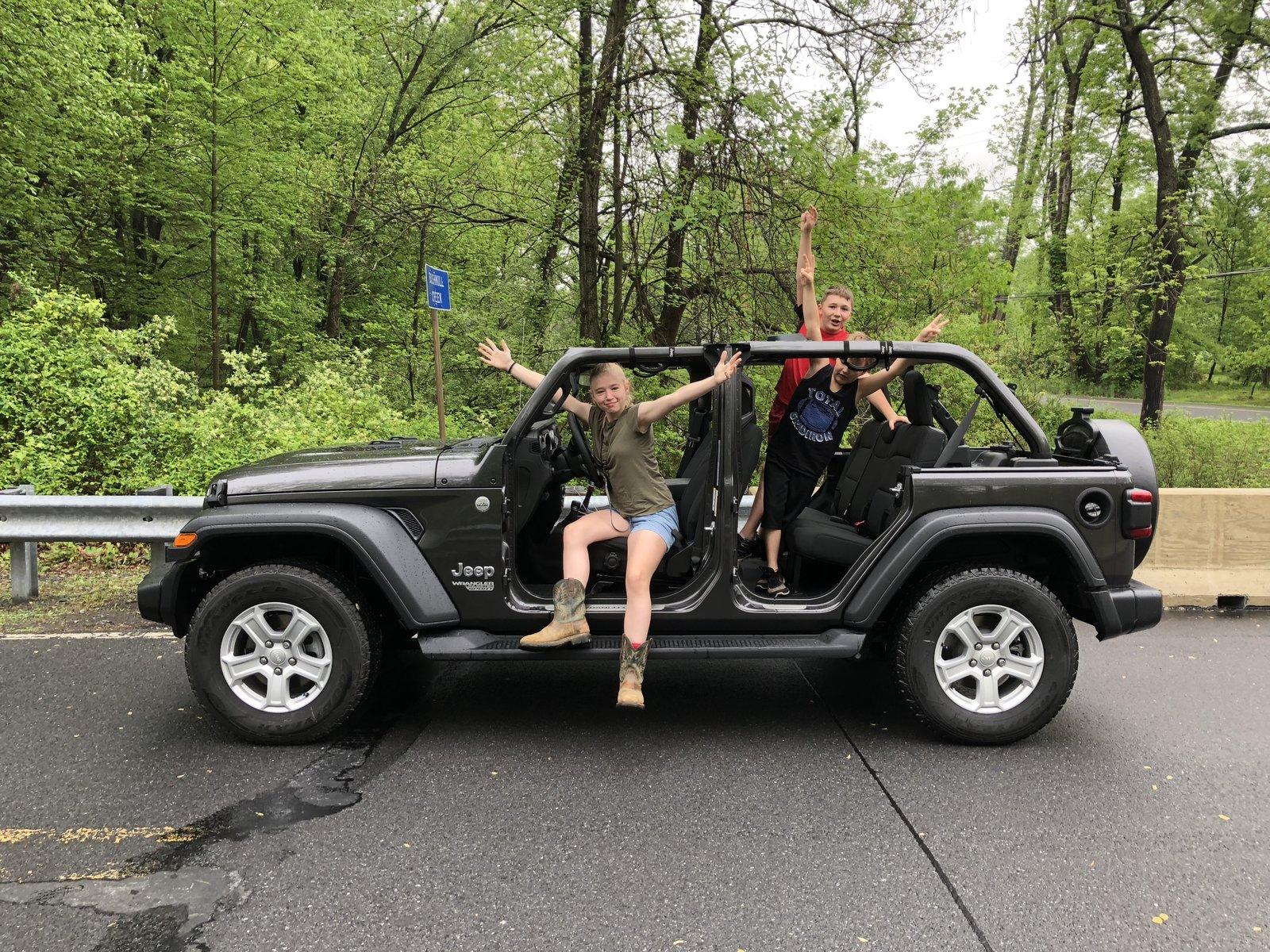 Jeep Wrangler JL Naked JL Pics - Topless and Doorless (Jeeps only please) 0BB763D2-DA3A-45FF-B743-4F8426A03E7C