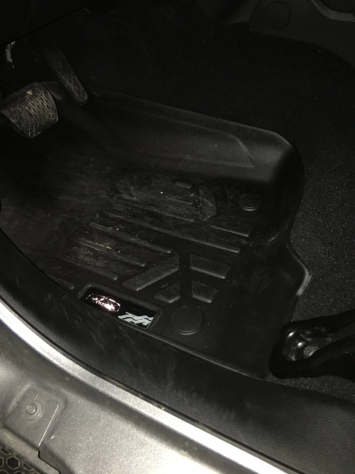 Jeep Wrangler JL Weathertech Floor Liners A51458B6-662F-47B5-B0D2-AA1CCCB99B08