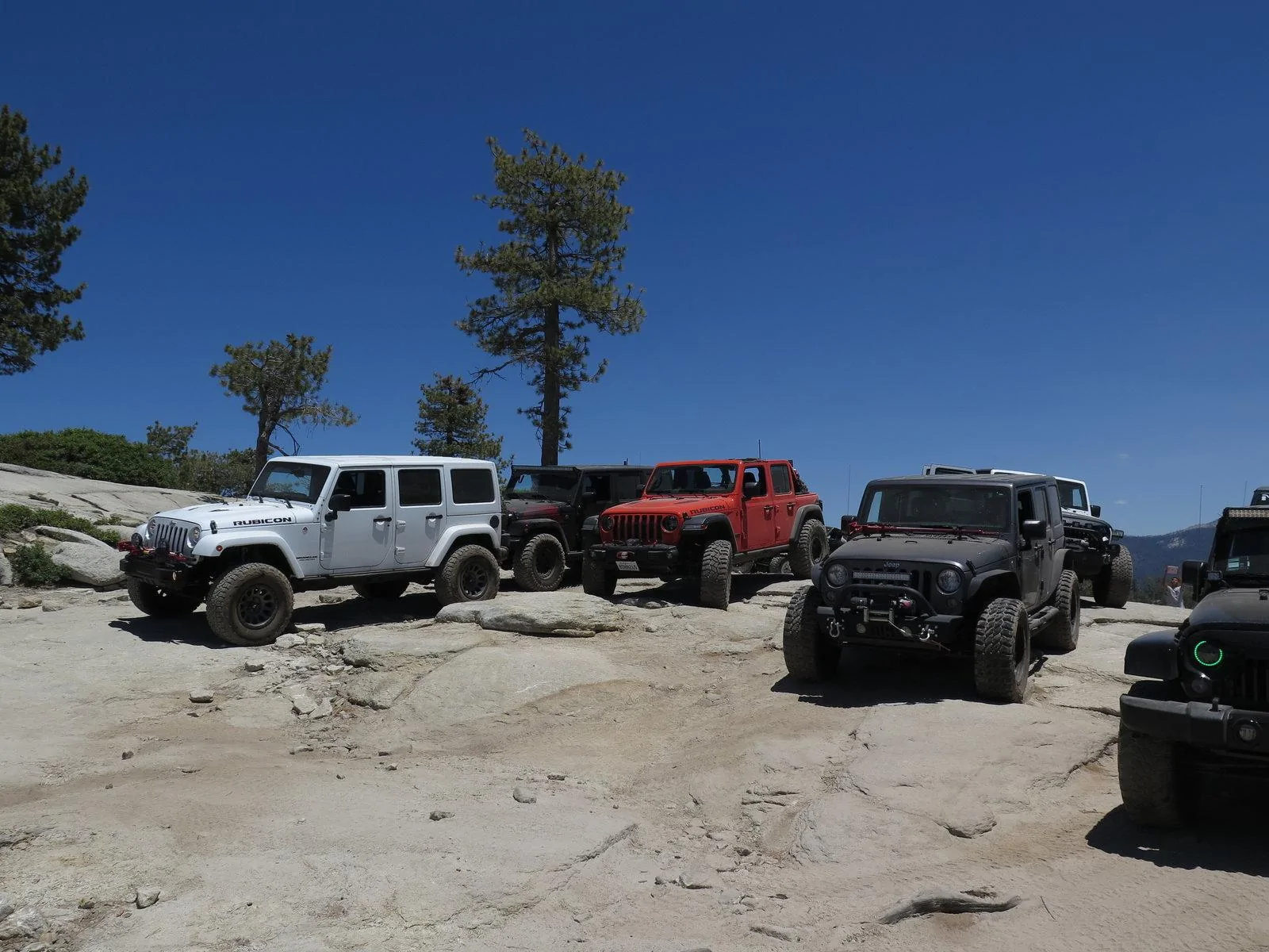Jeep Wrangler JL Punk'n on 37's FNNX5656