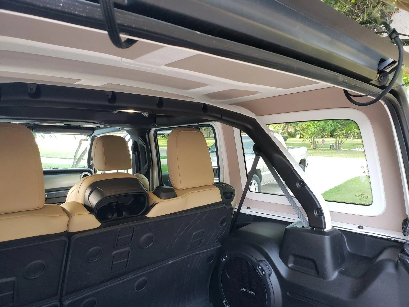 Jeep Wrangler JL Anyone installed Hothead Headliners 20180710_192636