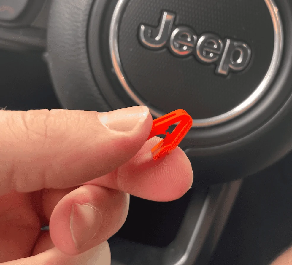 Jeep Wrangler JL Dashboard Clips Screen Shot 2022-08-10 at 5.32.40 PM