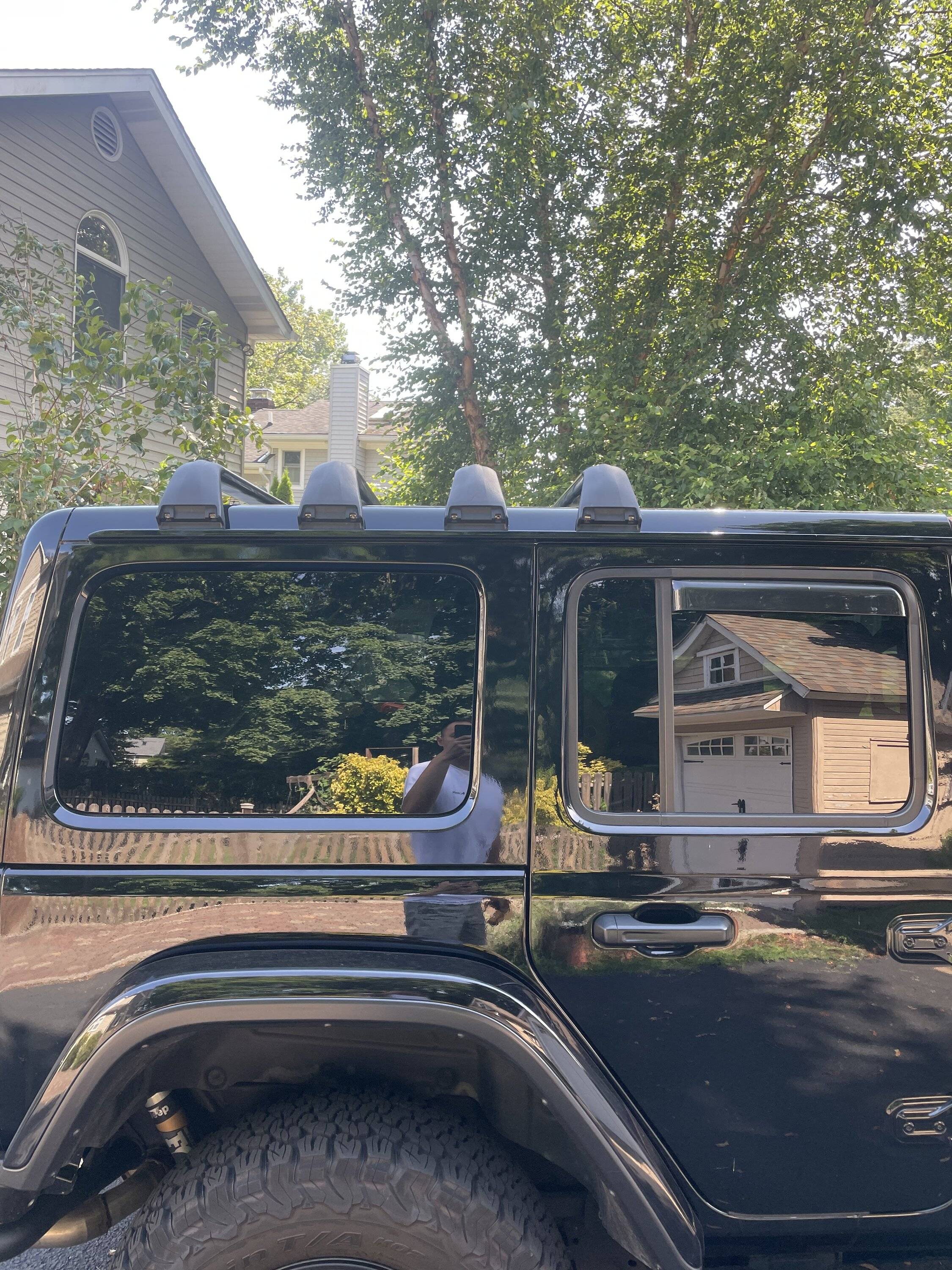 Jeep Wrangler JL Roof rack and baskets 21CA2E80-6EB3-4A03-95EF-C9A48F163E05