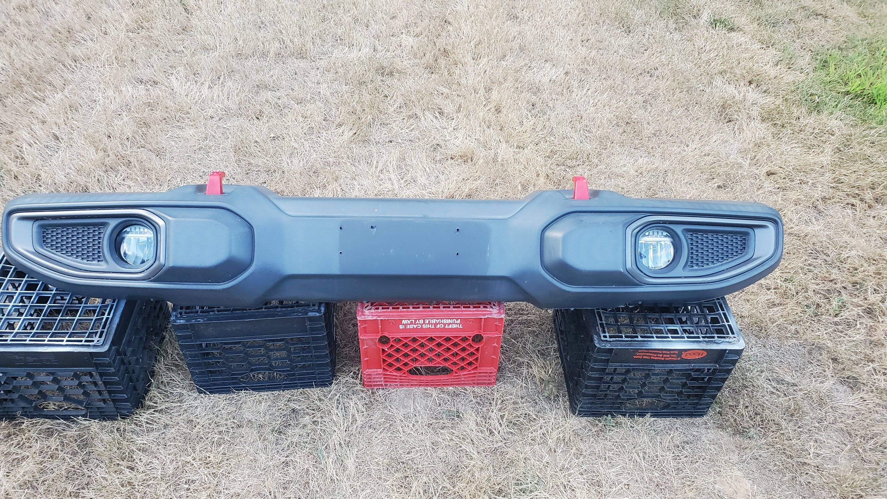 Jeep Wrangler JL Rubicon Front bumper 20220813_190934