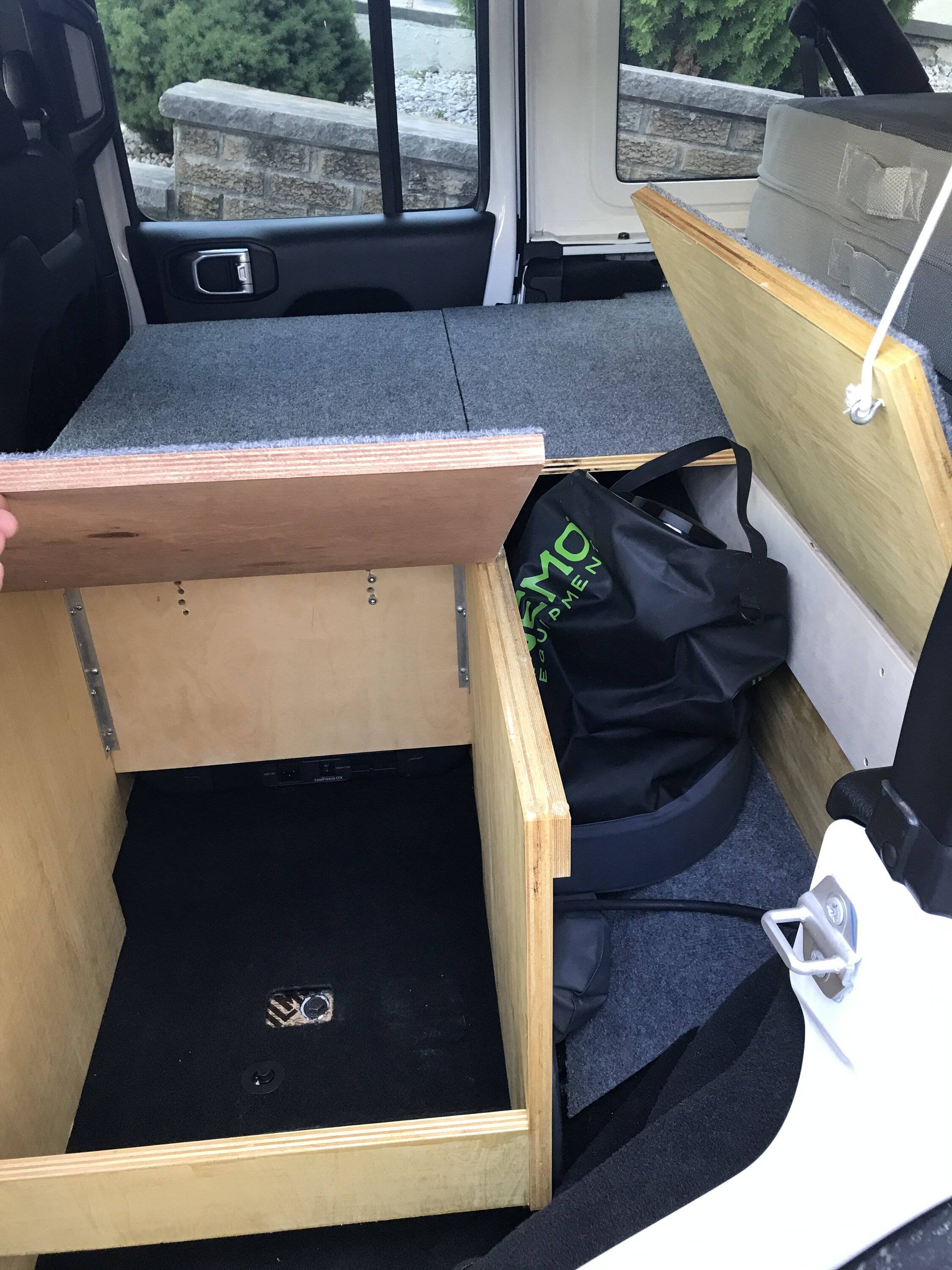 Jeep Wrangler JL Camping inside my jeep 60E429E8-945E-4B91-85C3-CB69457F3703