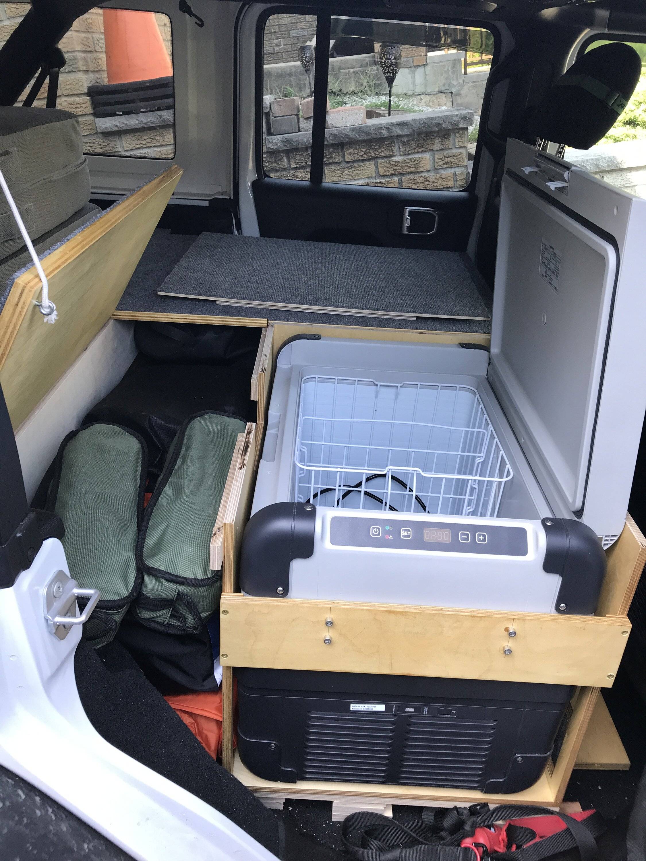 Jeep Wrangler JL Camping inside my jeep A5A54B16-F099-4555-AF3F-18704D84FEAB