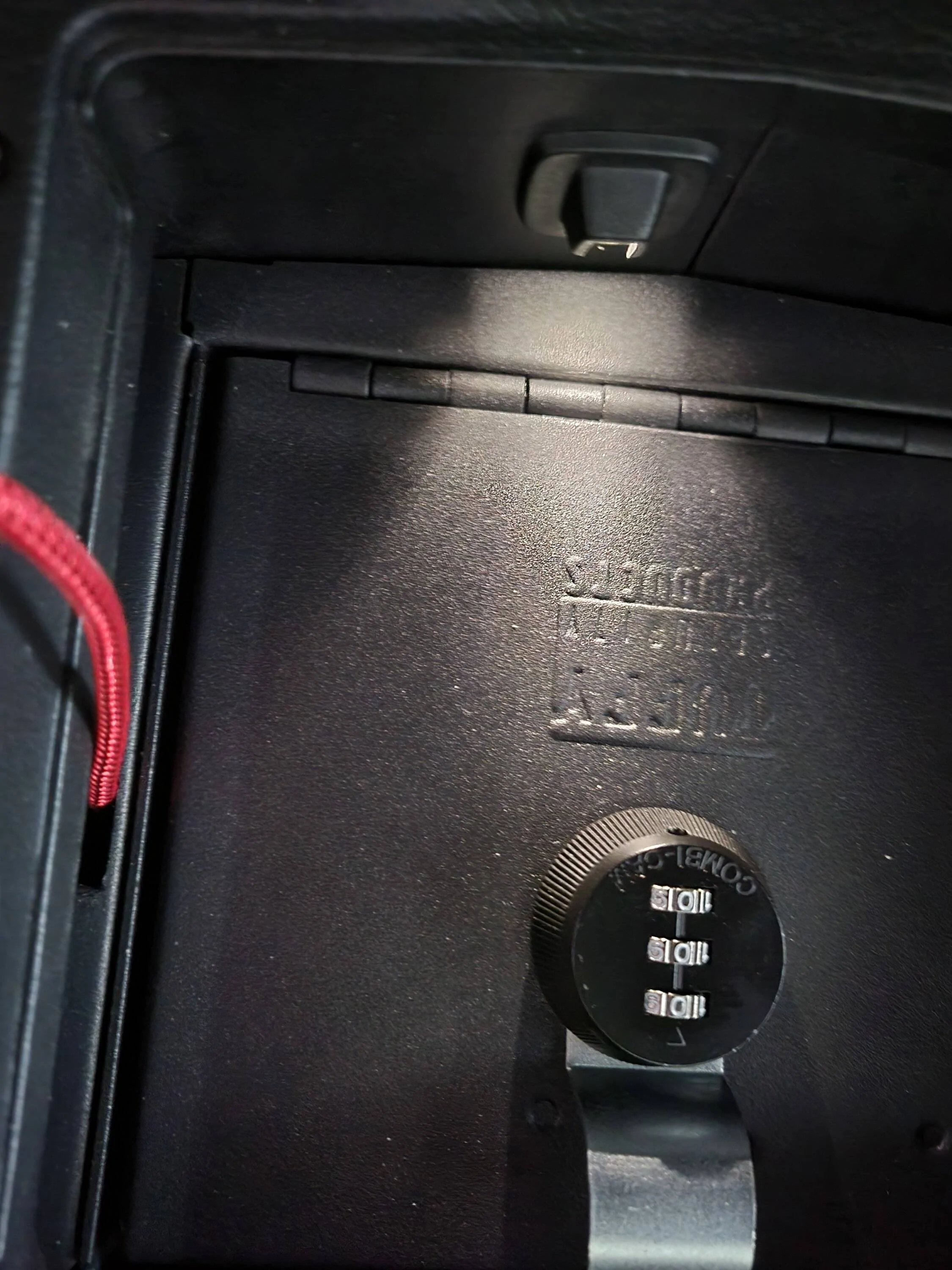 Jeep Wrangler JL Tuffy Center Console 20220210_161021