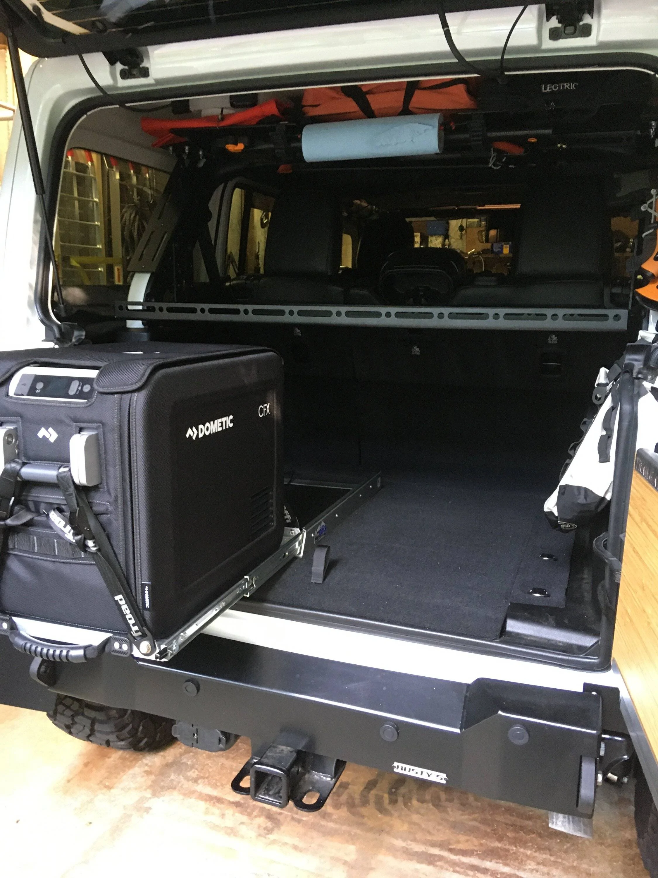 Jeep Wrangler JL Yet Another Fridge Install :) DFG Fridge Slide 04 081522