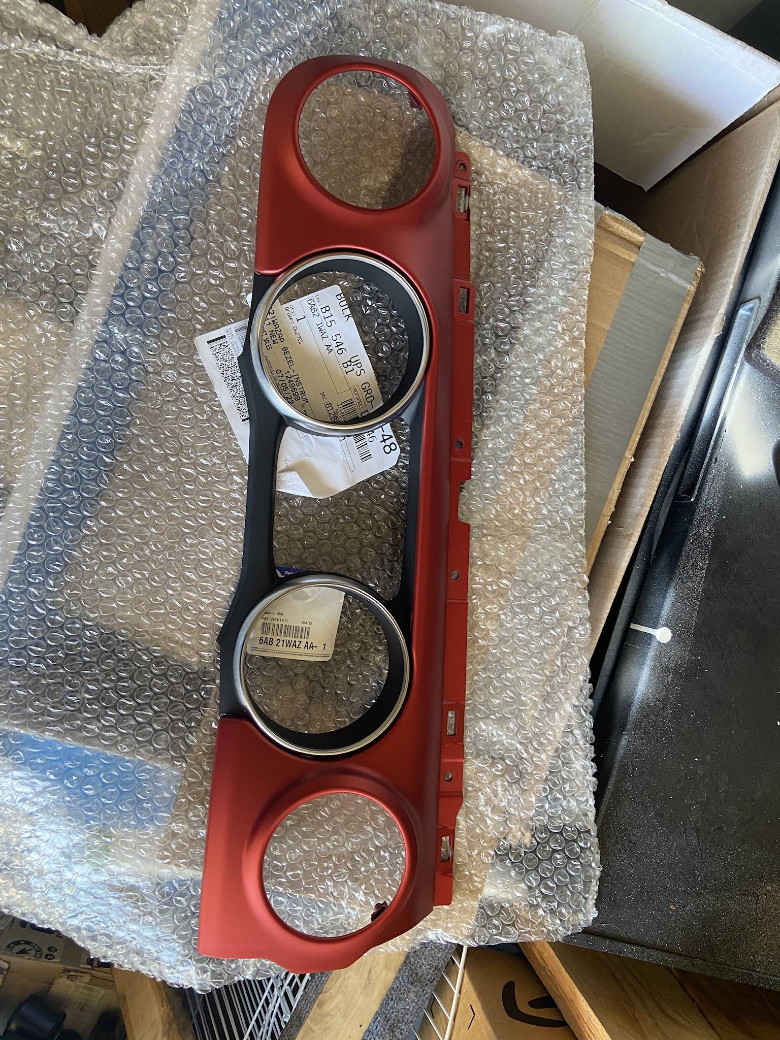 Jeep Wrangler JL Rubicon OEM Red Dash Panels 315005C4-9E7E-4046-8130-32BCF69310F8