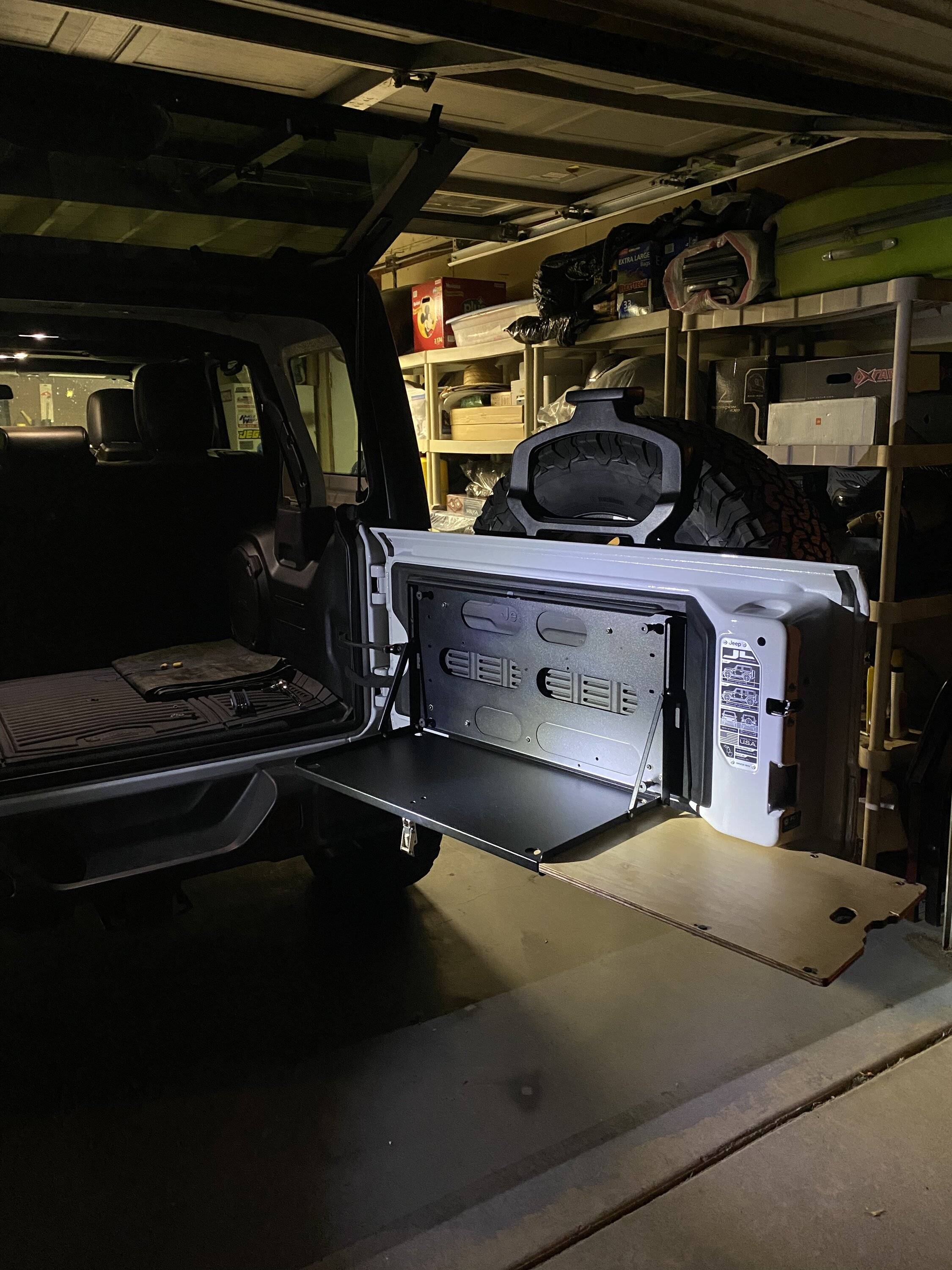 Jeep Wrangler JL Best JL Tailgate Table Recommendations B9BCB1DA-76A0-4128-BD6E-B56D646FF47B