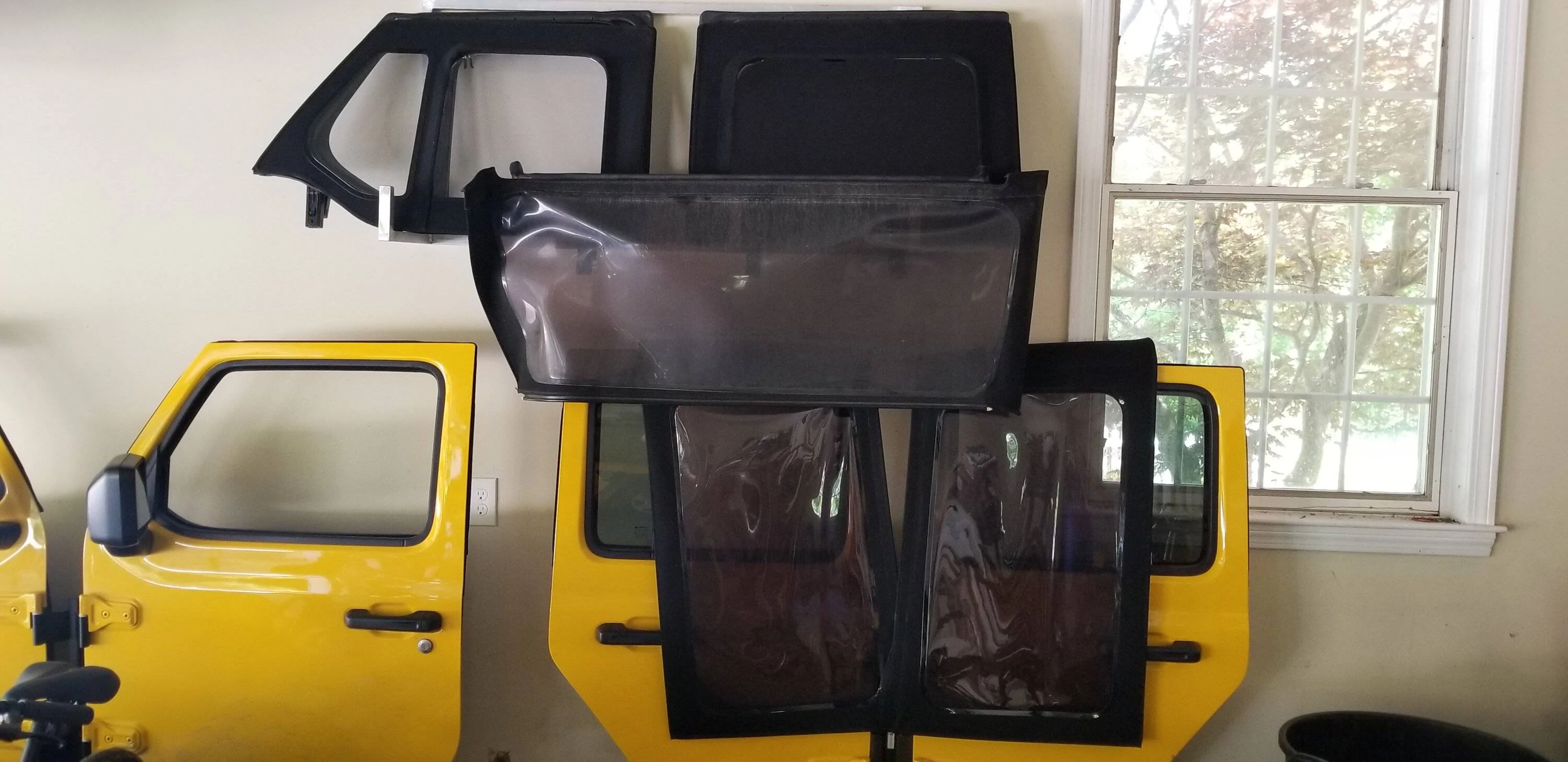 Jeep Wrangler JL How are you storing your half door windows 20220614_112343