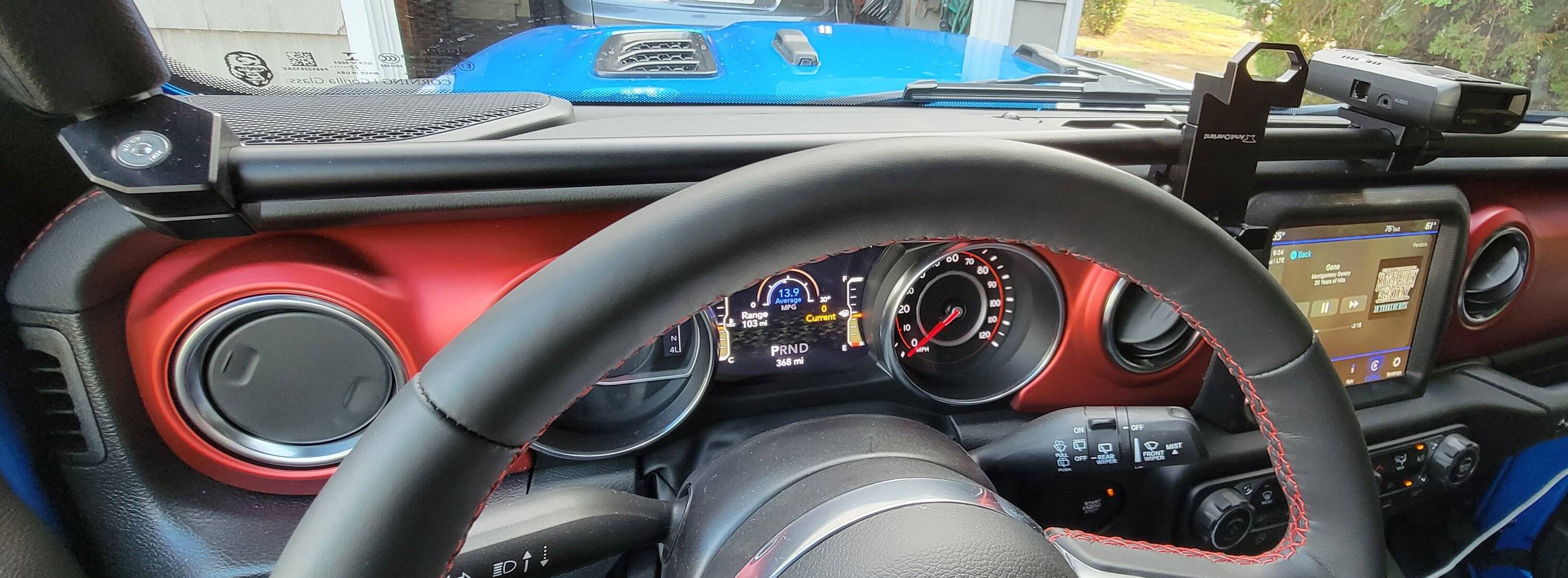 Jeep Wrangler JL How does everyone mount their cell phones? 20220819_182424