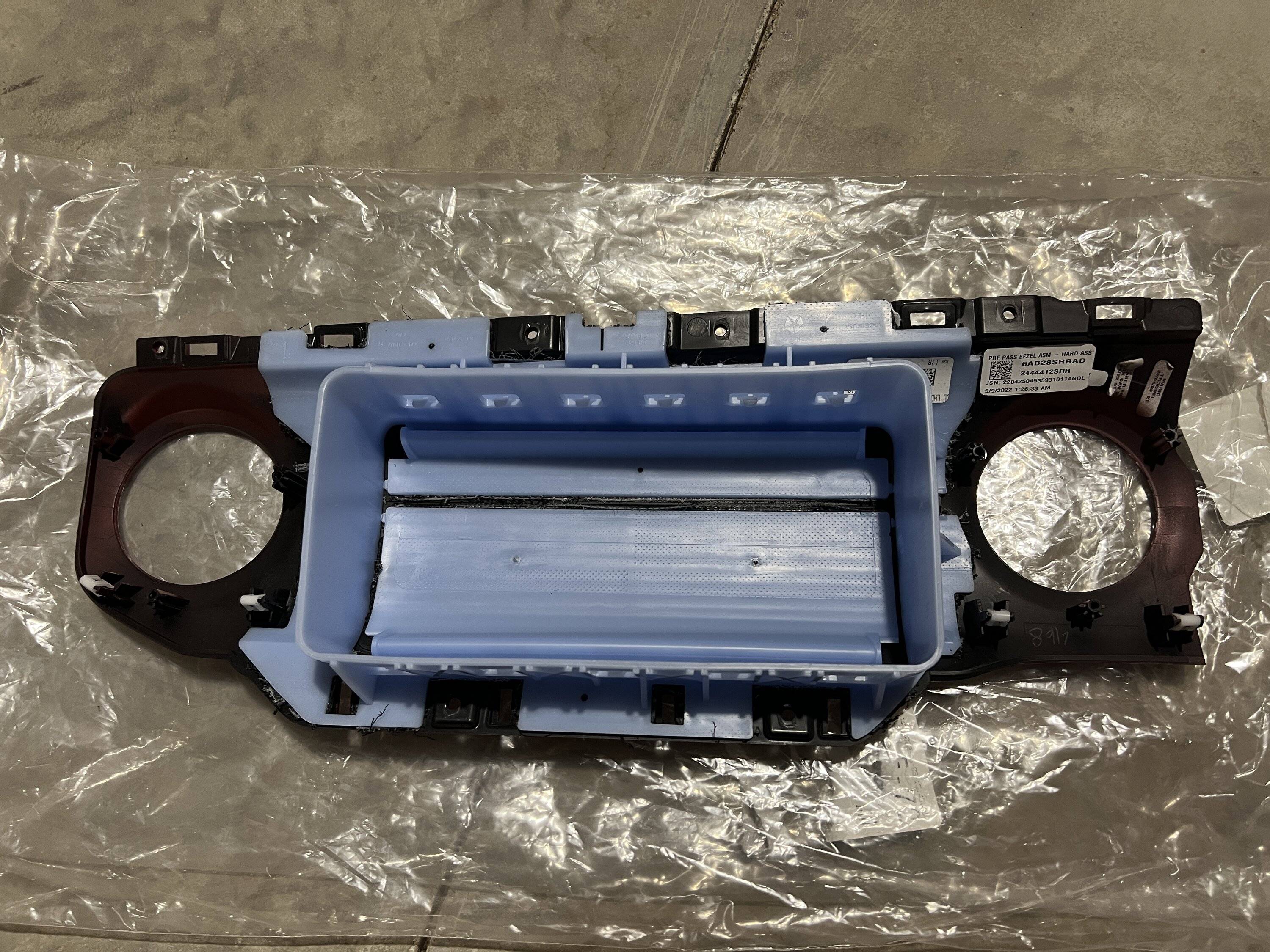 Jeep Wrangler JL Rubicon Red Dash Panels D282D905-8DB7-4BB7-B158-B9860E3BA3F1