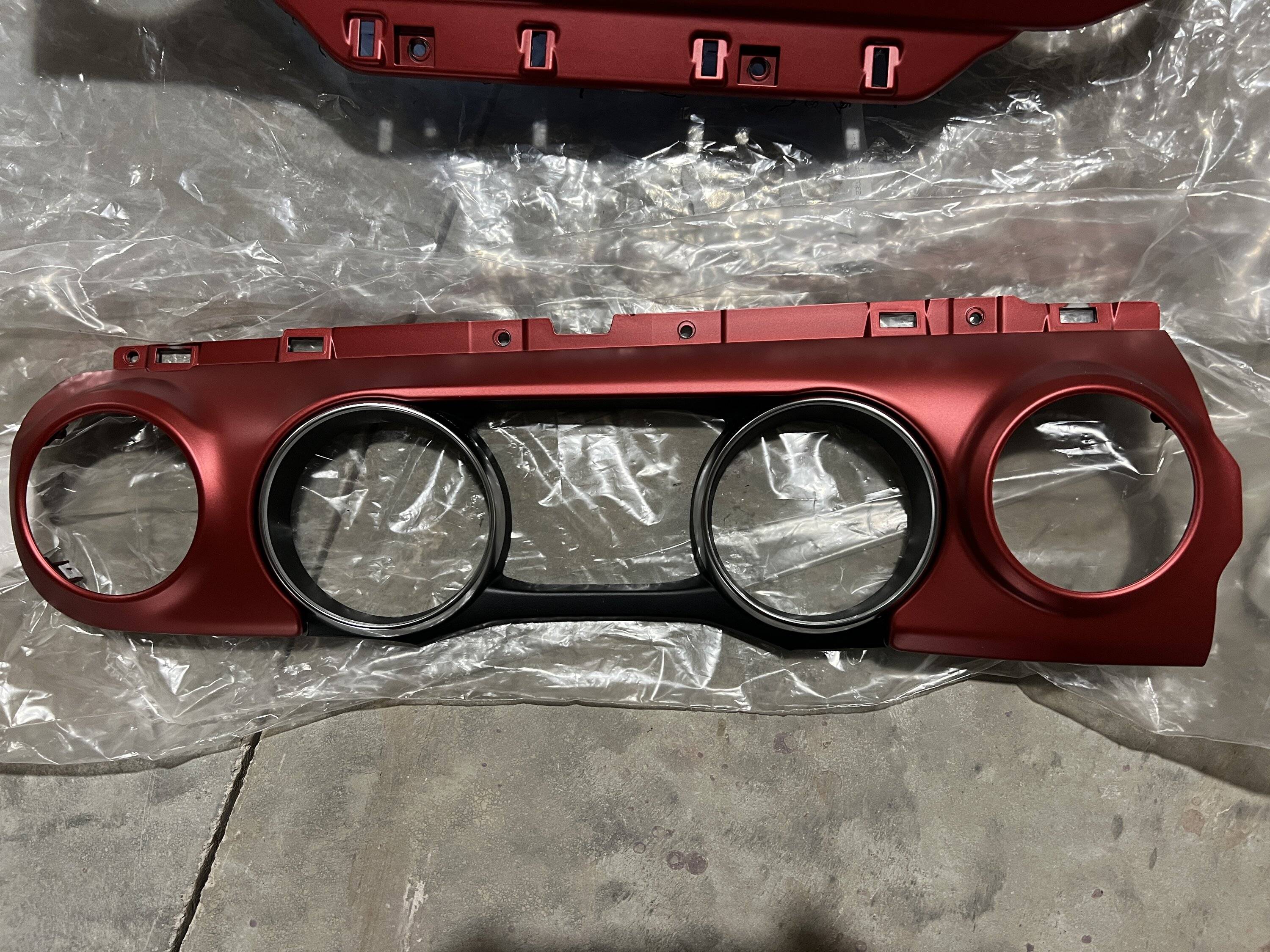 Jeep Wrangler JL Rubicon Red Dash Panels E03E7630-4587-4C9D-8864-9B0654461016