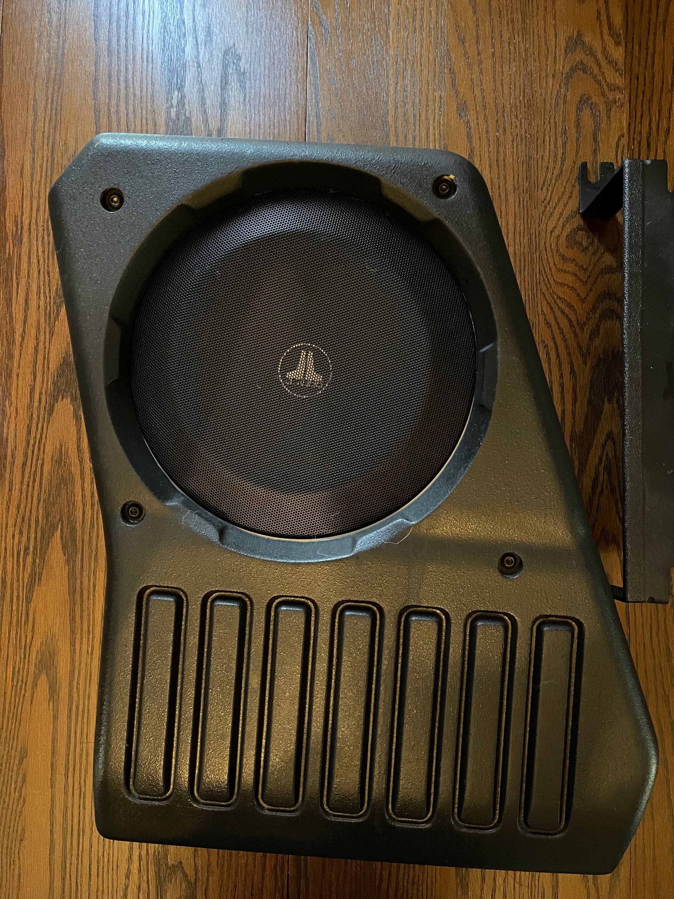 Jeep Wrangler JL JL Audio Jeep Stealthbox IMG_2946