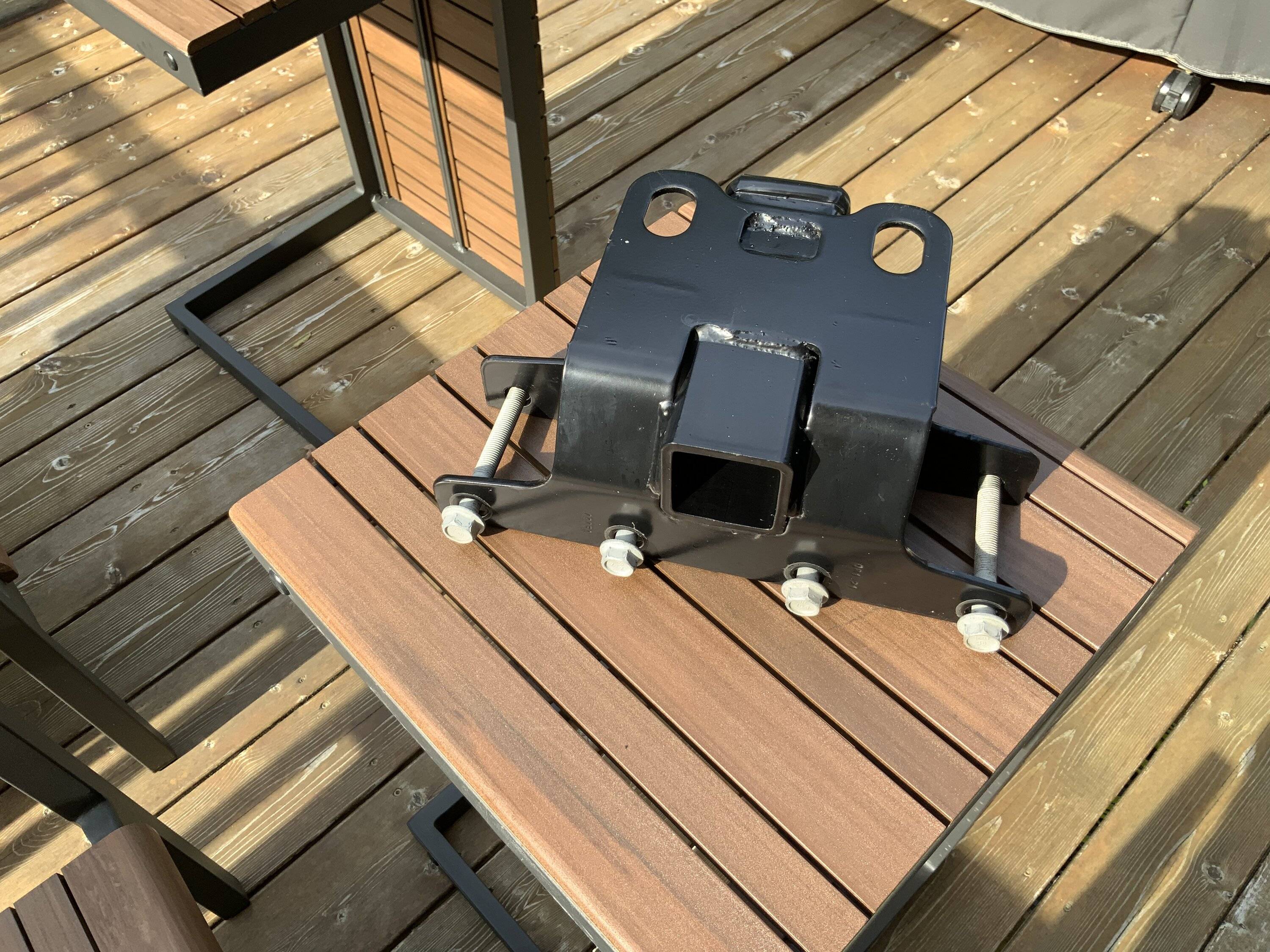 Jeep Wrangler JL SOLD!! Mopar Hitch Receiver OEM 7117FD03-12FB-49DC-9D86-F6B060EAF302