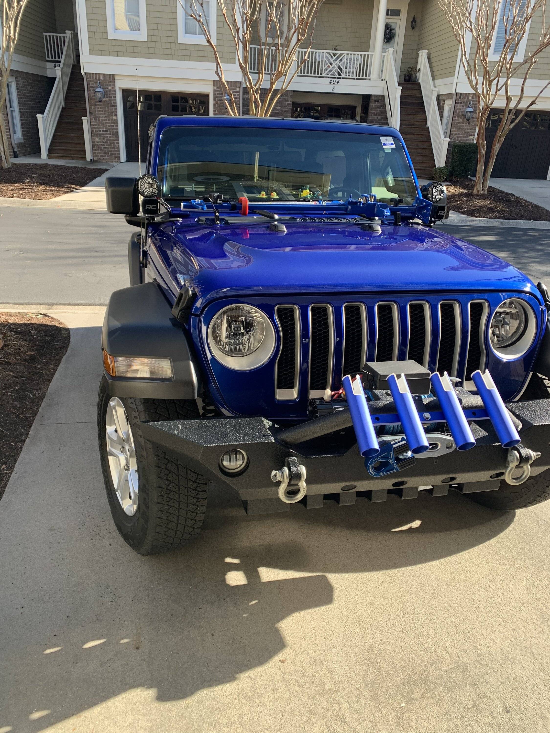 Jeep Wrangler JL "Goldilocks" solution for carrying surf rods outside JLU? 0CF9C4D5-0C51-4927-9871-CC54D02667AC