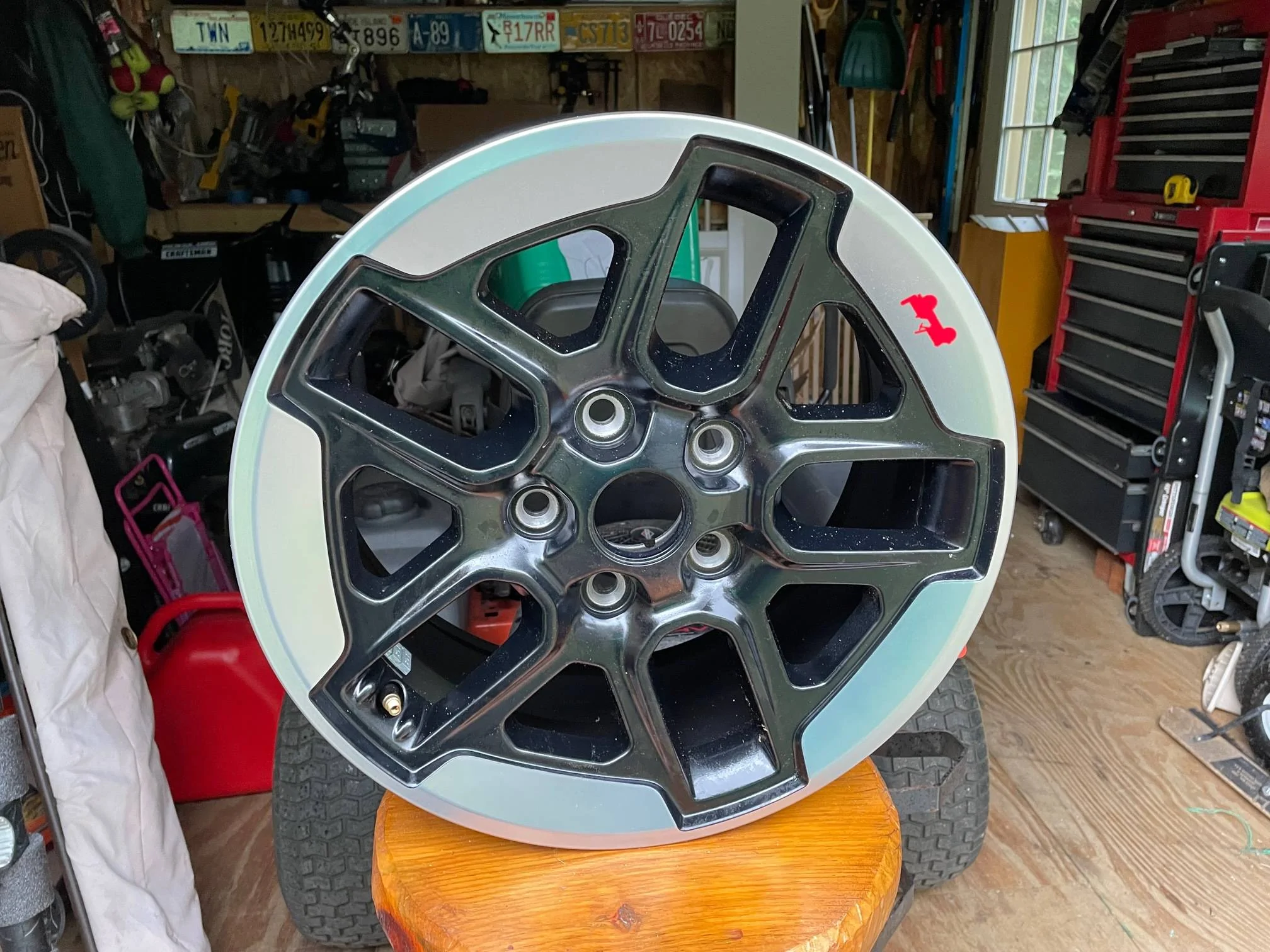 Jeep Wrangler JL Five 2018 Rubicon "Optional" Wheels.  New take offs IMG_0013