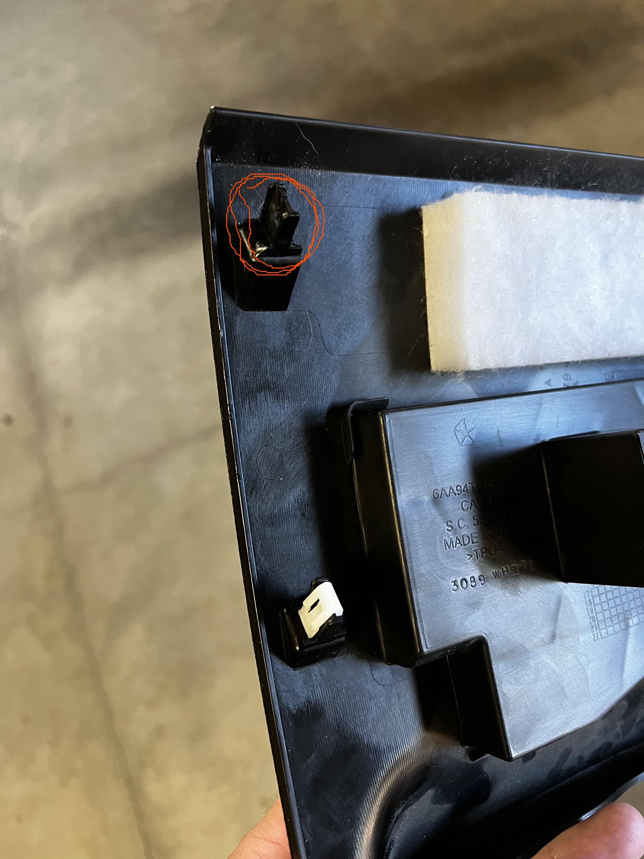 Jeep Wrangler JL Trim Clip Part # 890