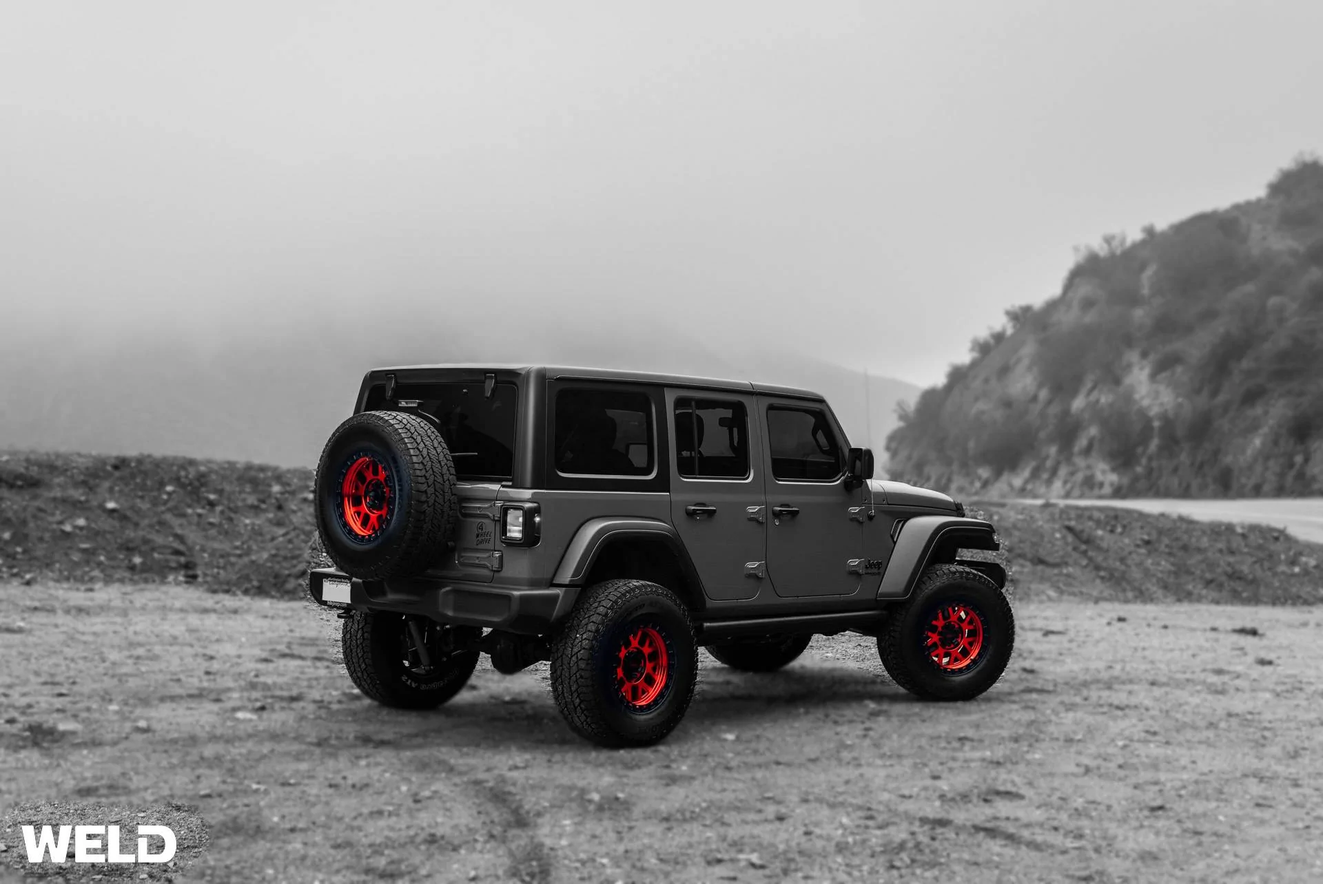 Jeep Wrangler JL Weld Off Road Wheels WELD-Off-Road_Cinch_Gray_Jeep_Wrangler_Red-Non-Beadlock-14