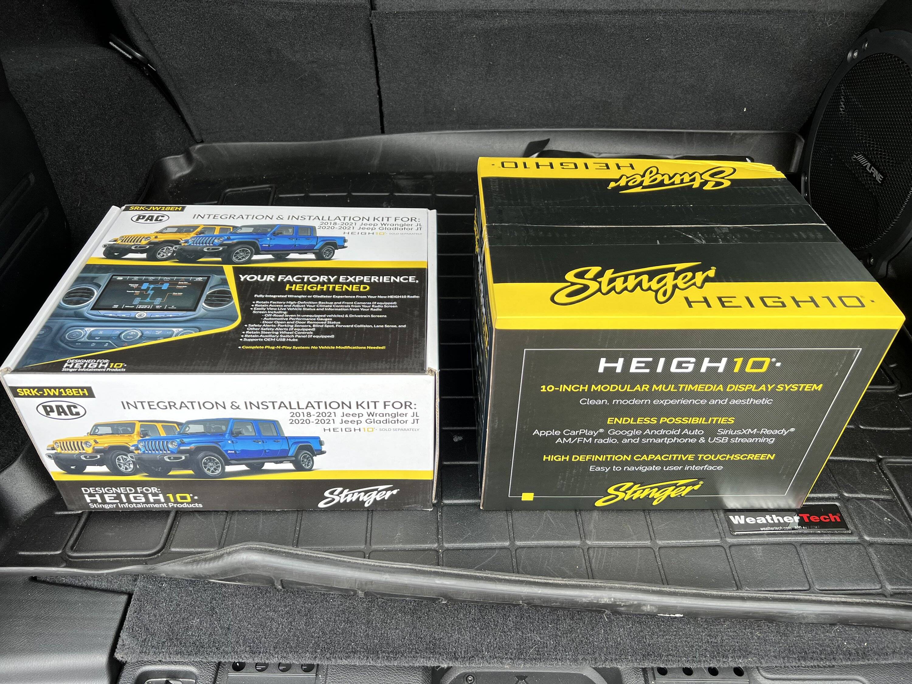 Jeep Wrangler JL Stinger Heigh10 + JL Install Kit IMG_0640[1].JPG