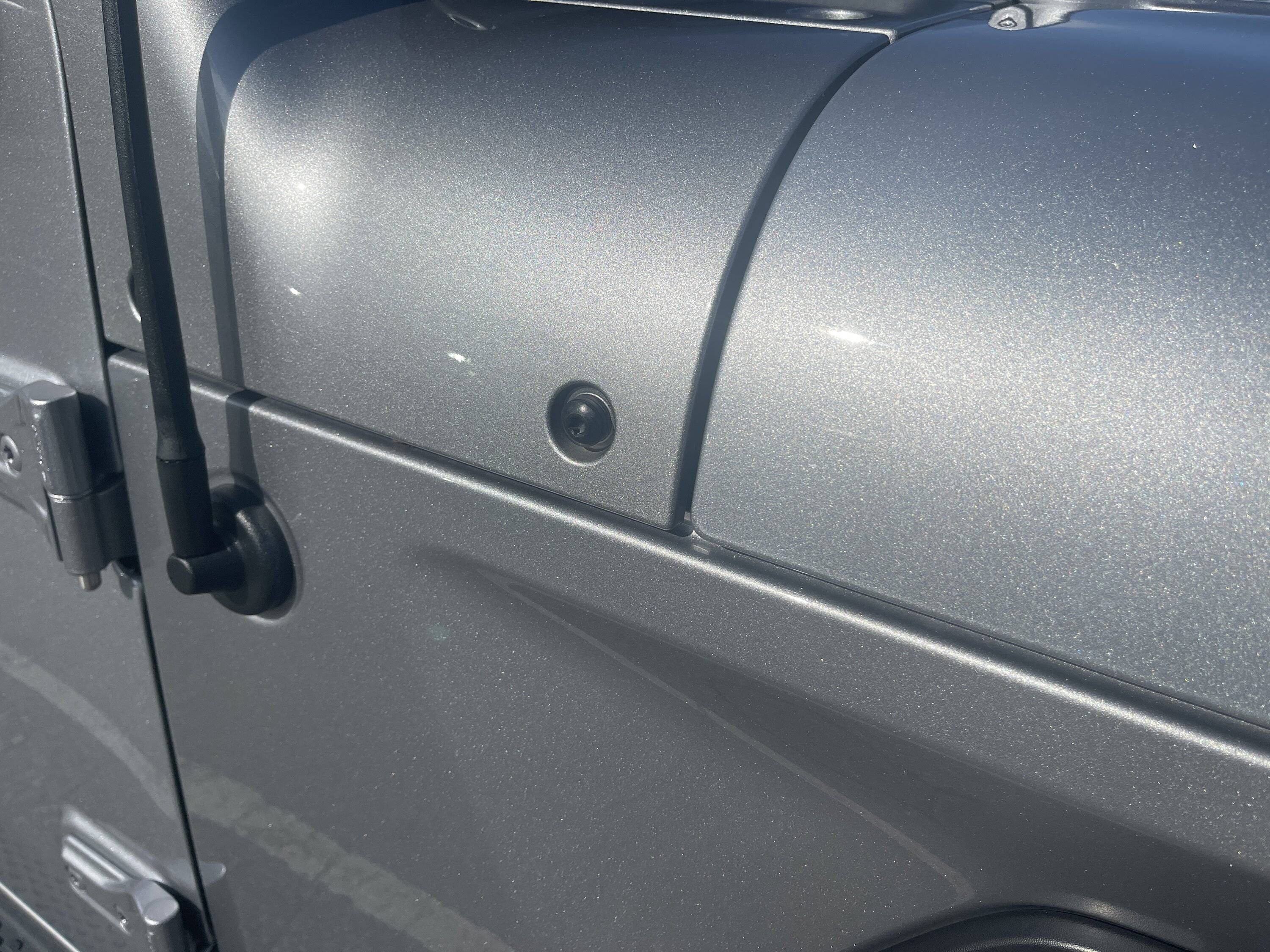 Jeep Wrangler JL Bubbles in Paint at Door Hinges 7D1AEF08-6BDB-4FE6-A058-5A55D161E1AF