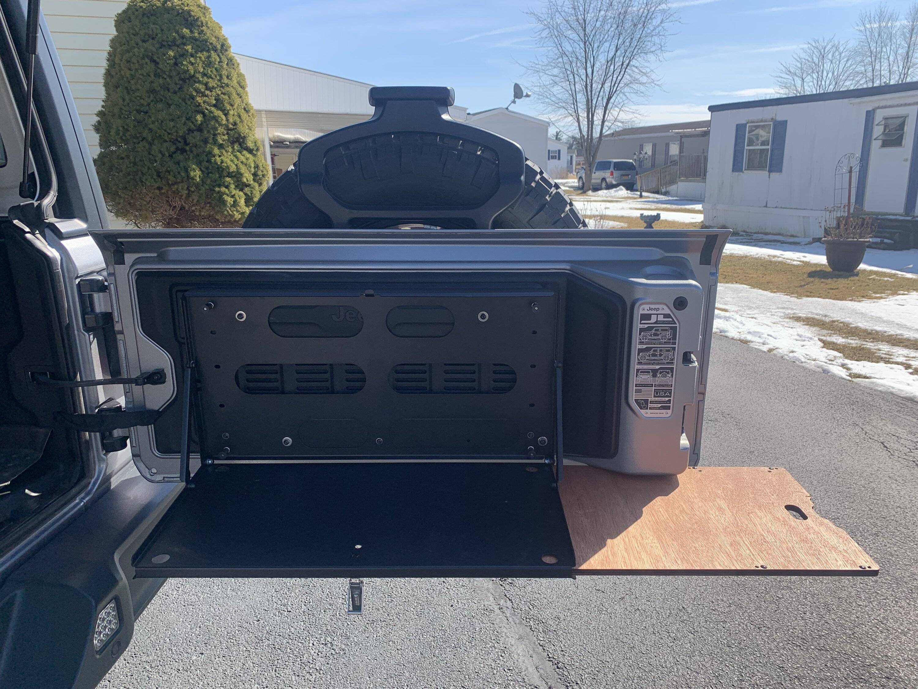 Jeep Wrangler JL Best JL Tailgate Table Recommendations A4BAF673-D189-4164-B5E9-A6741D8DAE3B