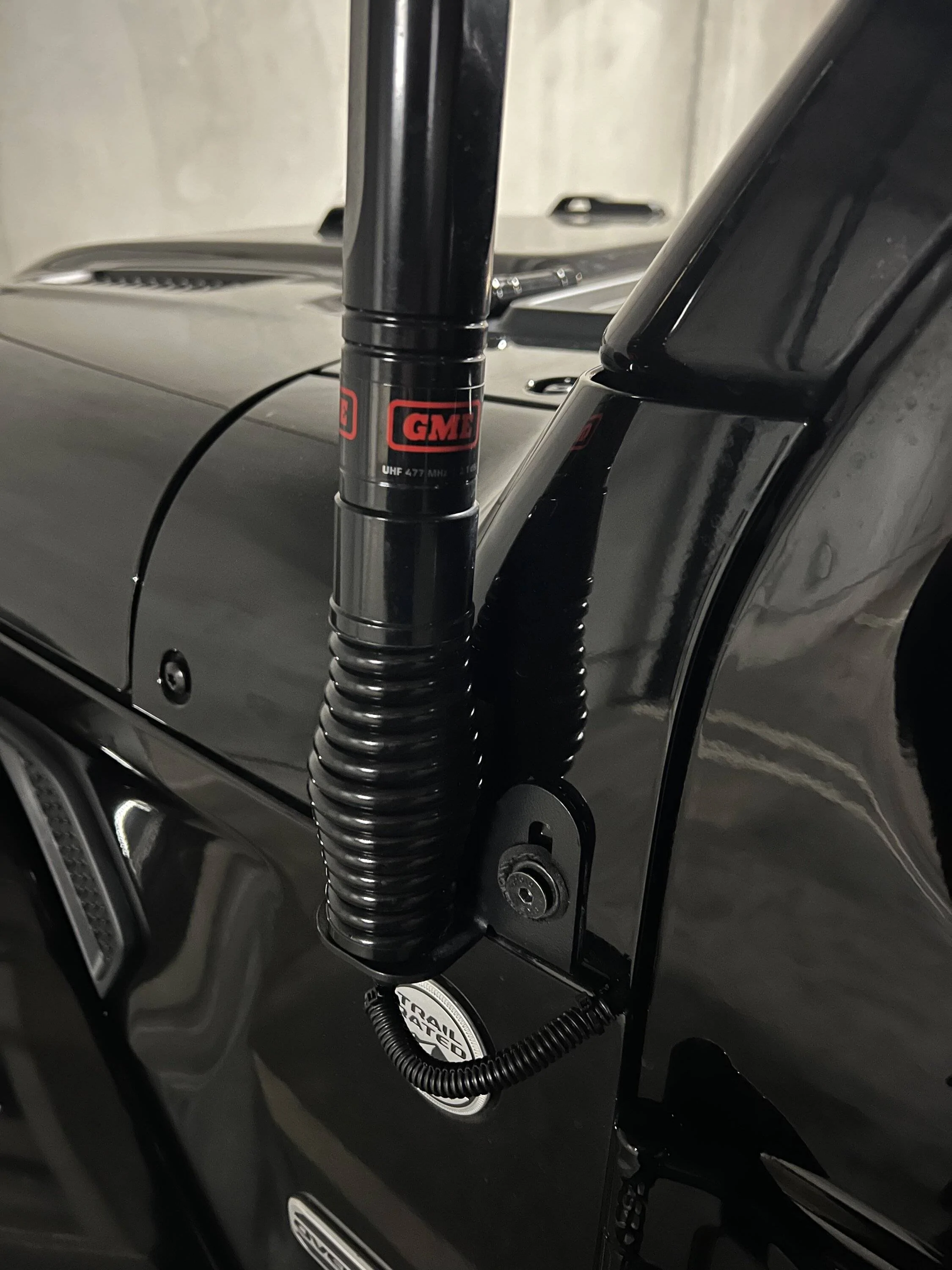 Jeep Wrangler JL Antenna size and mounts B24D6C0A-6496-4952-86EB-D1041CB2E455
