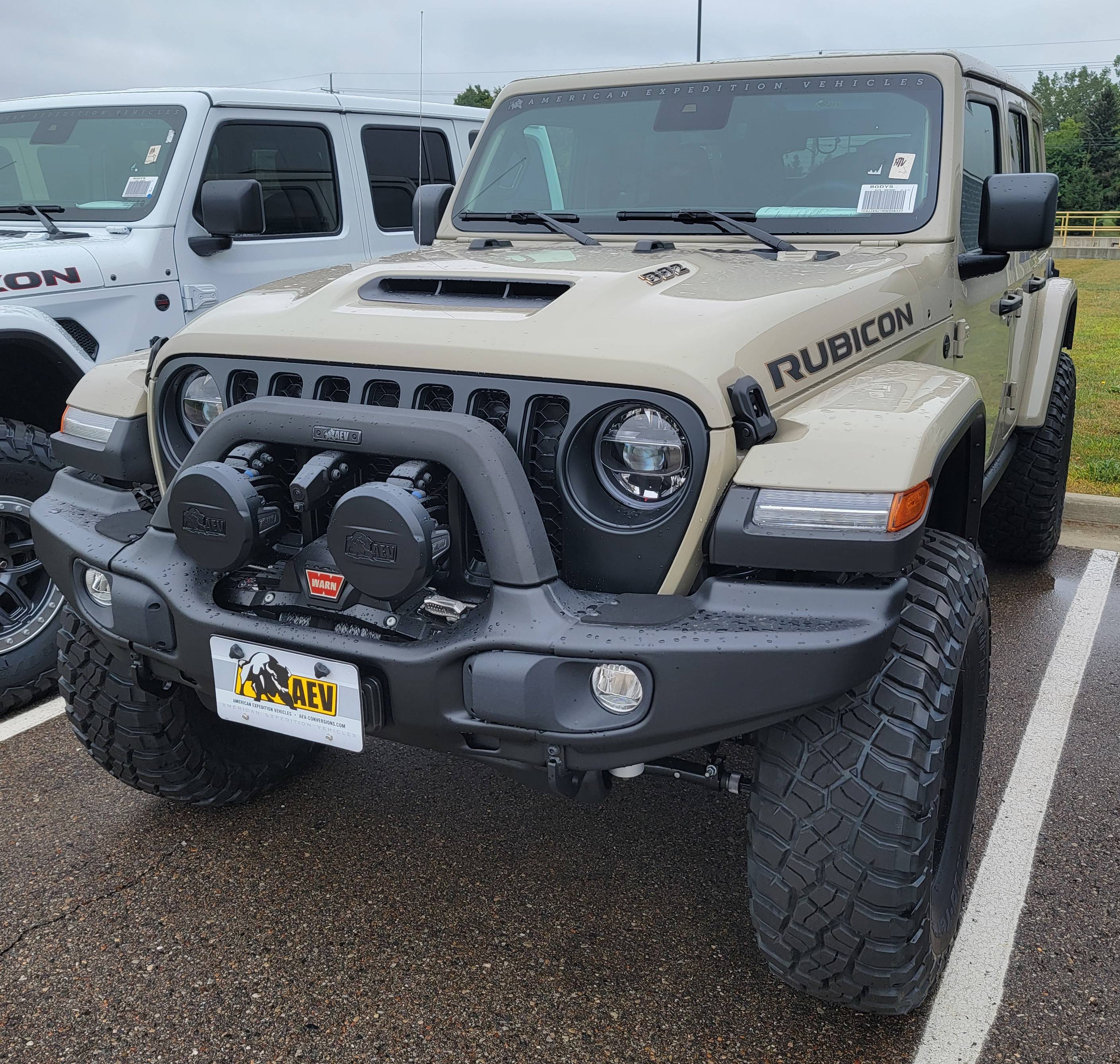 Jeep Wrangler JL 392 AEV JL370 3C873B5B-B79F-448C-AC33-240AD7AE35BD