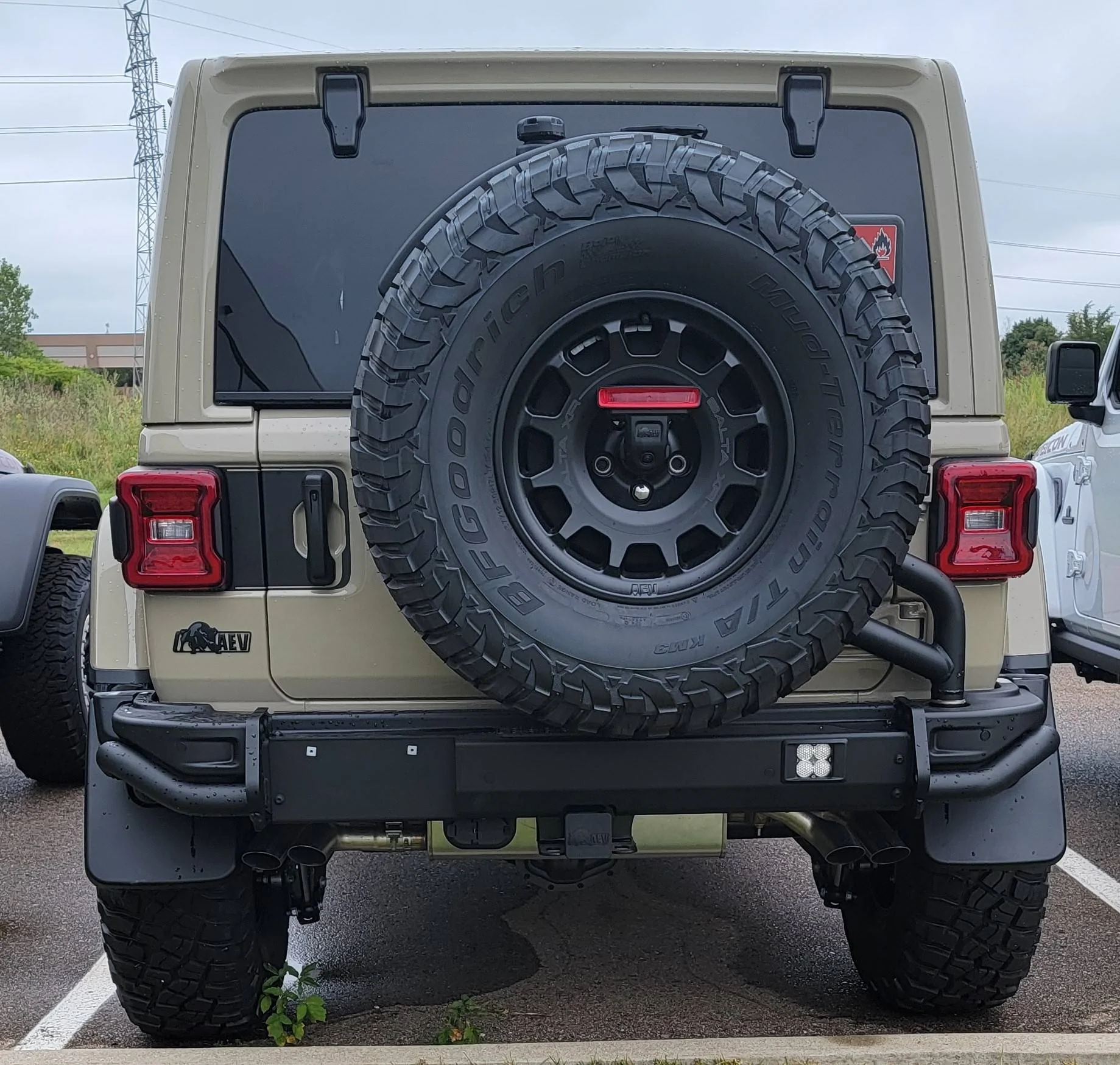 Jeep Wrangler JL 392 AEV JL370 7E770740-0A06-4729-BF31-F3781416EDBE