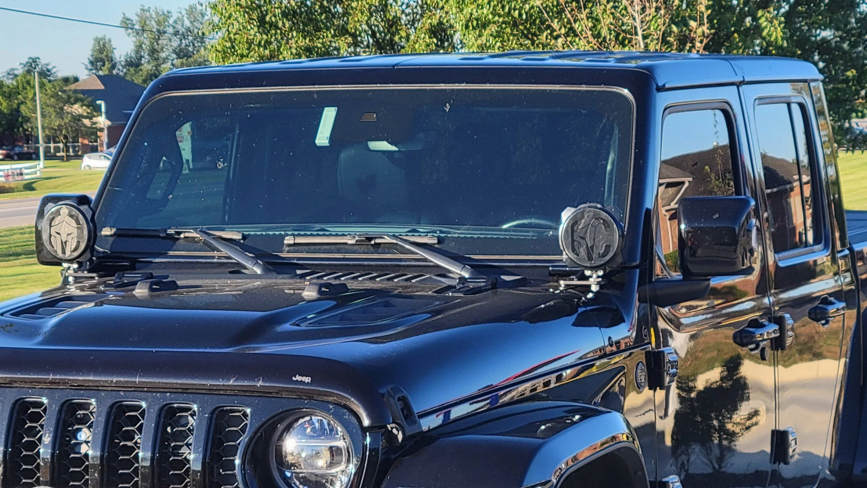 Jeep Wrangler JL kc pro 6 gravity spot pair w mounts 20220831_080445