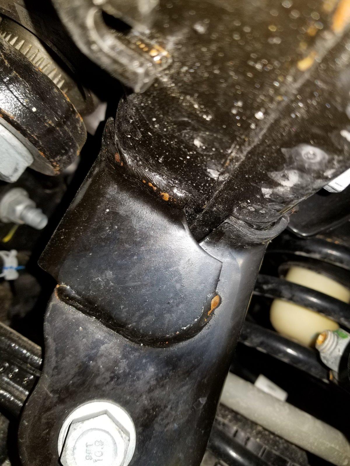Jeep Wrangler JL Rusting welds 20180710_111856