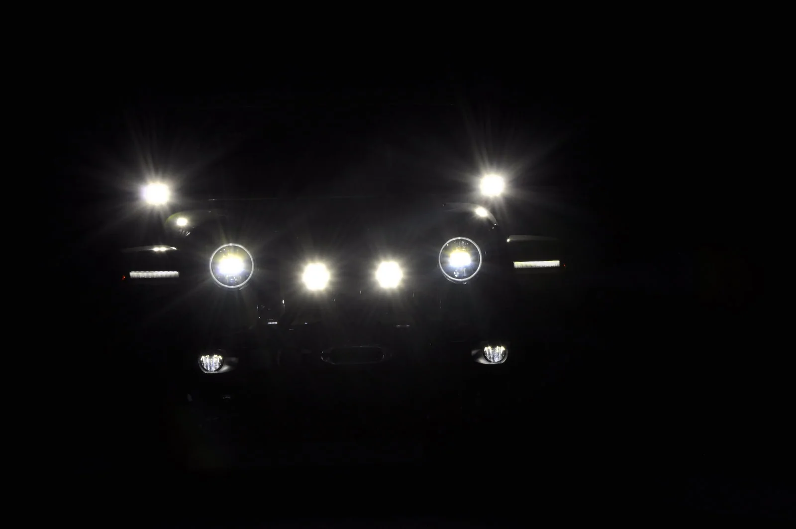 Jeep Wrangler JL Pulled over by State Trooper! LEDs too bright? Lights