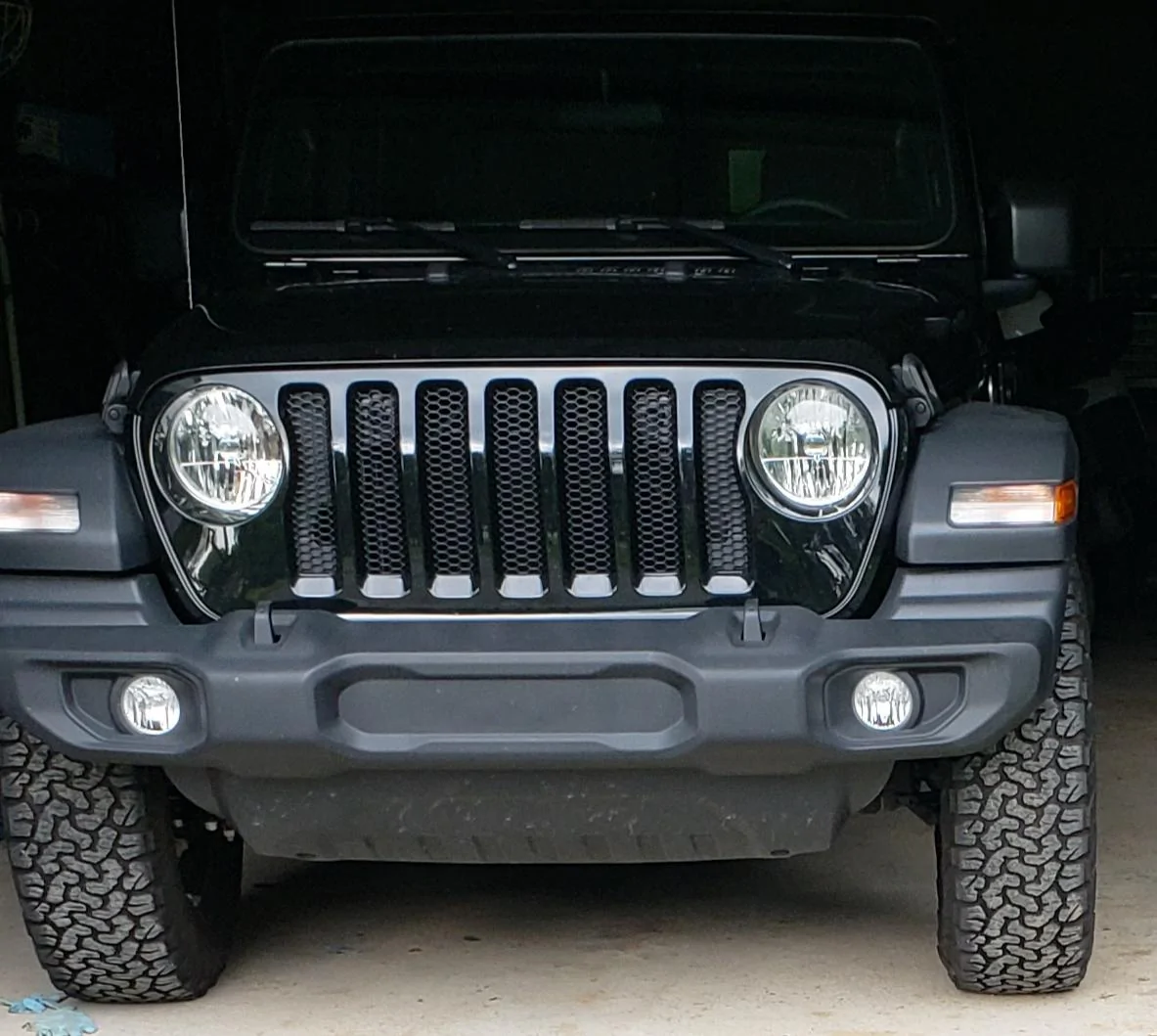 Jeep Wrangler JL front license plate holder 20180713_162709
