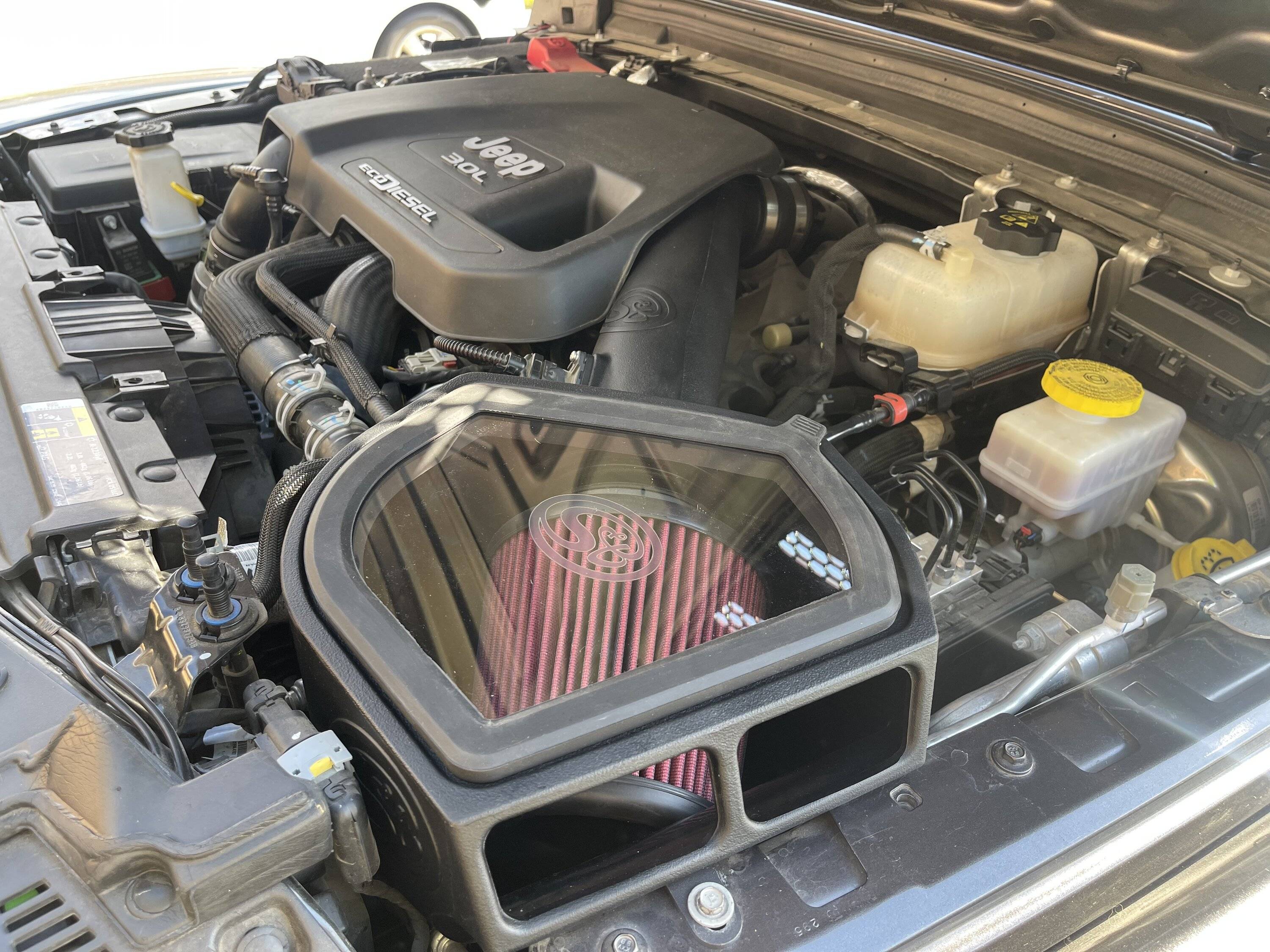 Jeep Wrangler JL S&B intake INSTALLED ADF3E3FA-3929-4619-8844-9FEBDA90B239