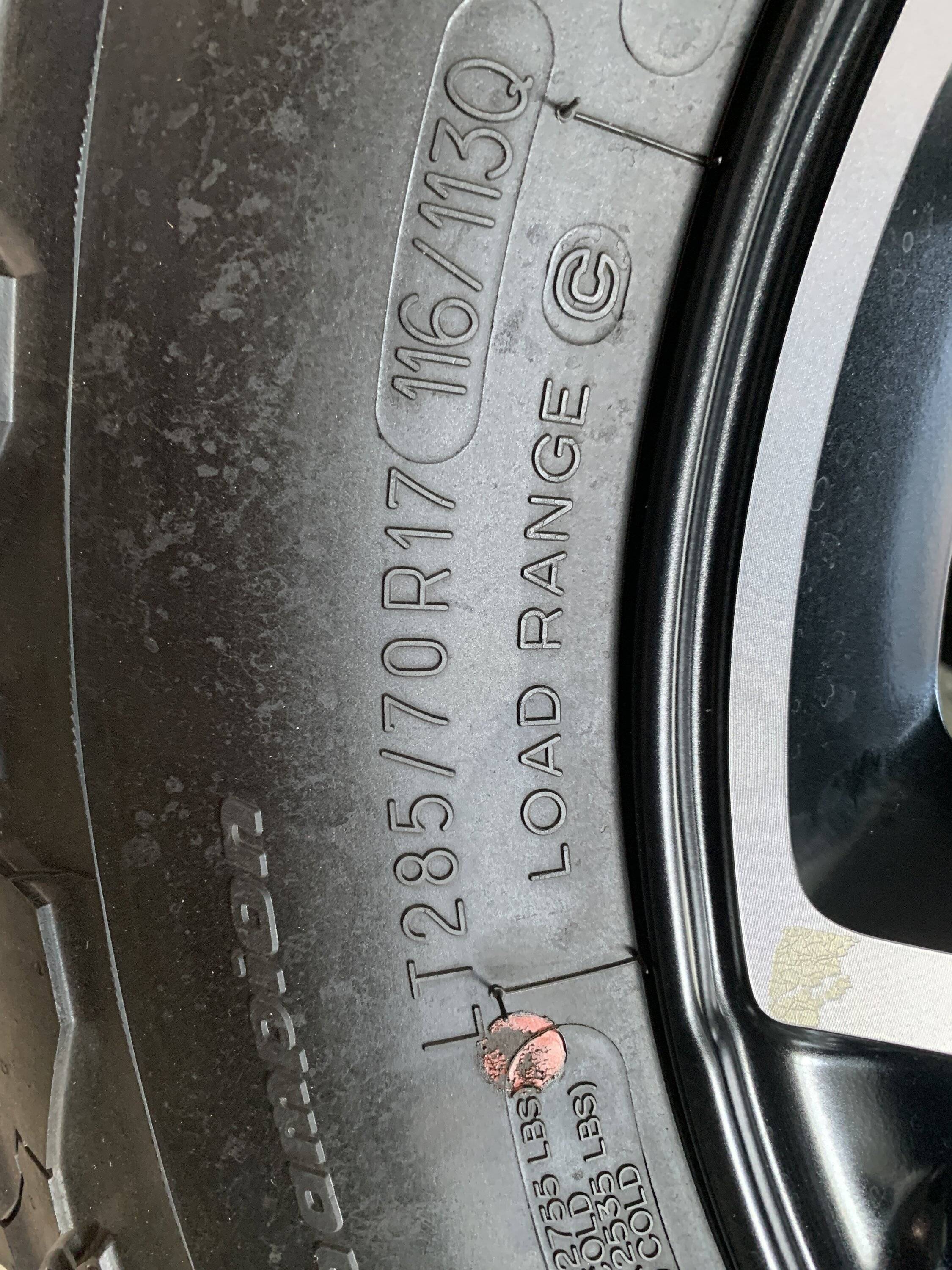 Jeep Wrangler JL 2022 Rubicon wheels and tires IMG_6550.JPG