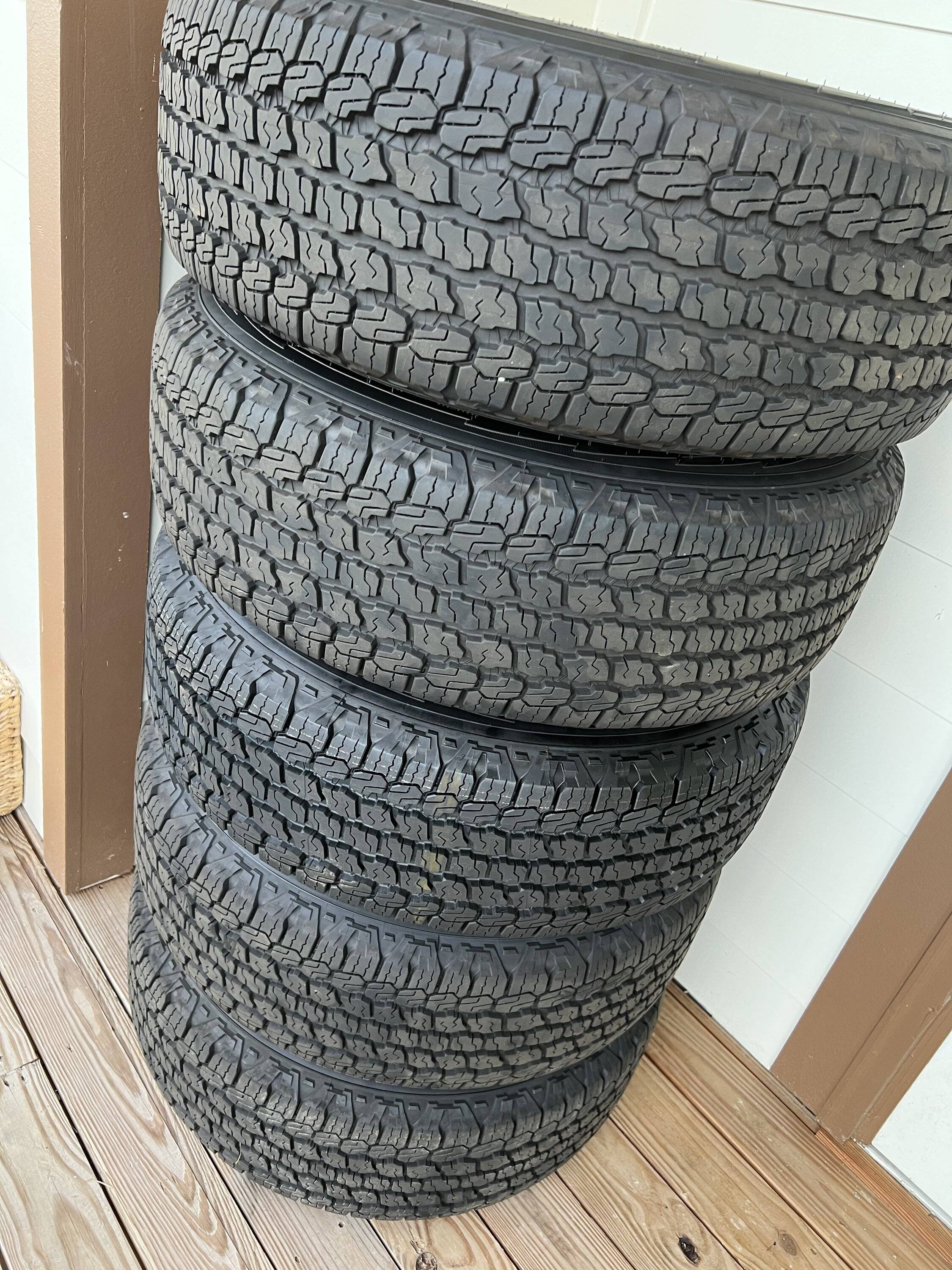 Jeep Wrangler JL 22 Sahara Takeoffs $400 88D18D90-AD6E-4C65-A5FB-594DE0901088