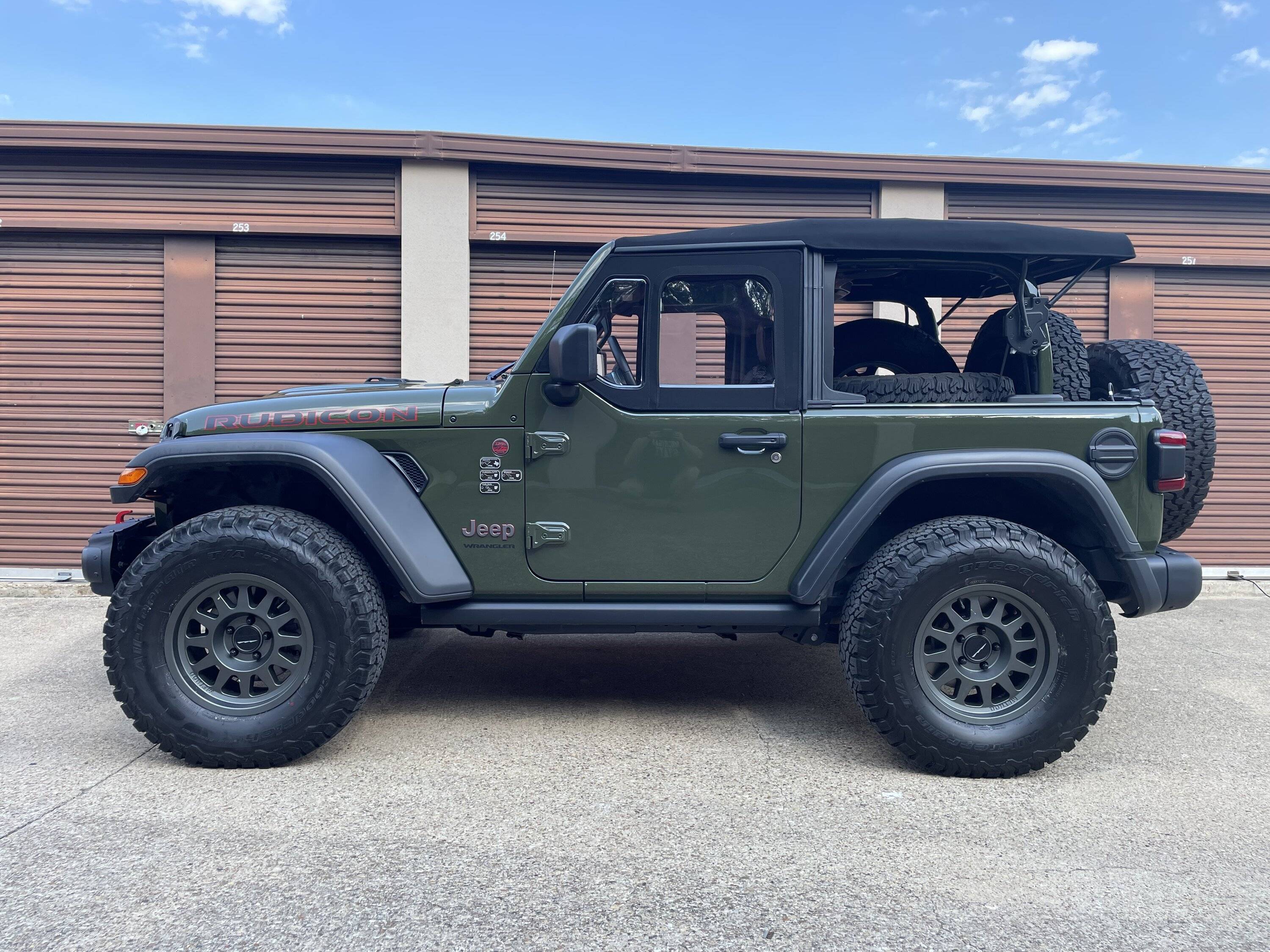 Jeep Wrangler JL Method 704's 1662688438184